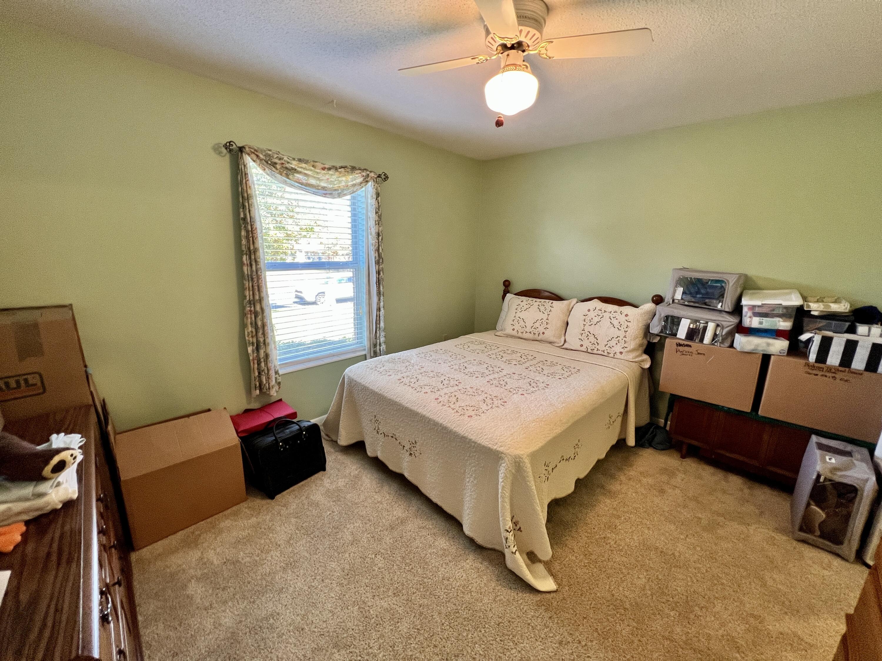 LAKE LORRAINE ESTATES - Residential