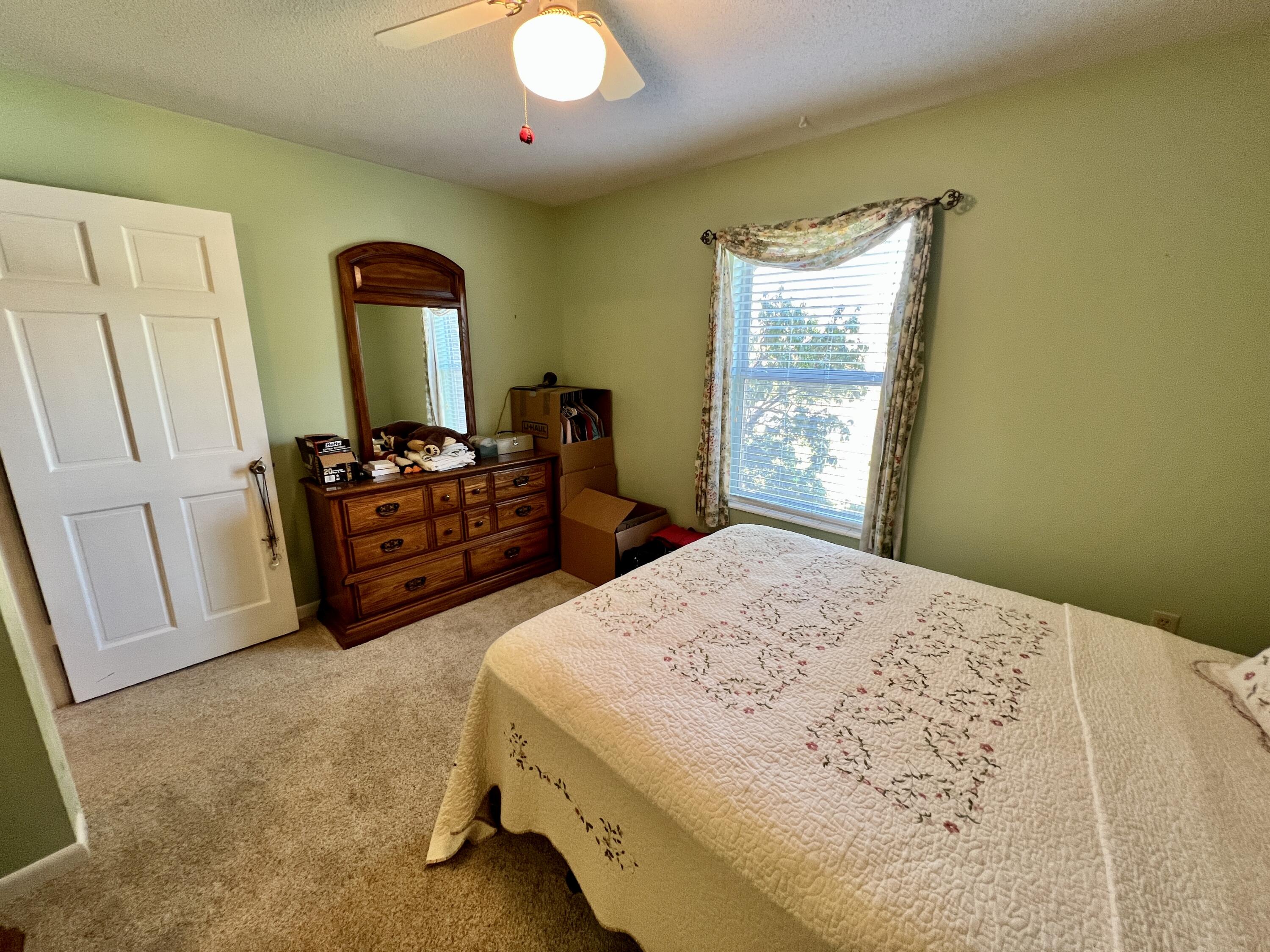 LAKE LORRAINE ESTATES - Residential