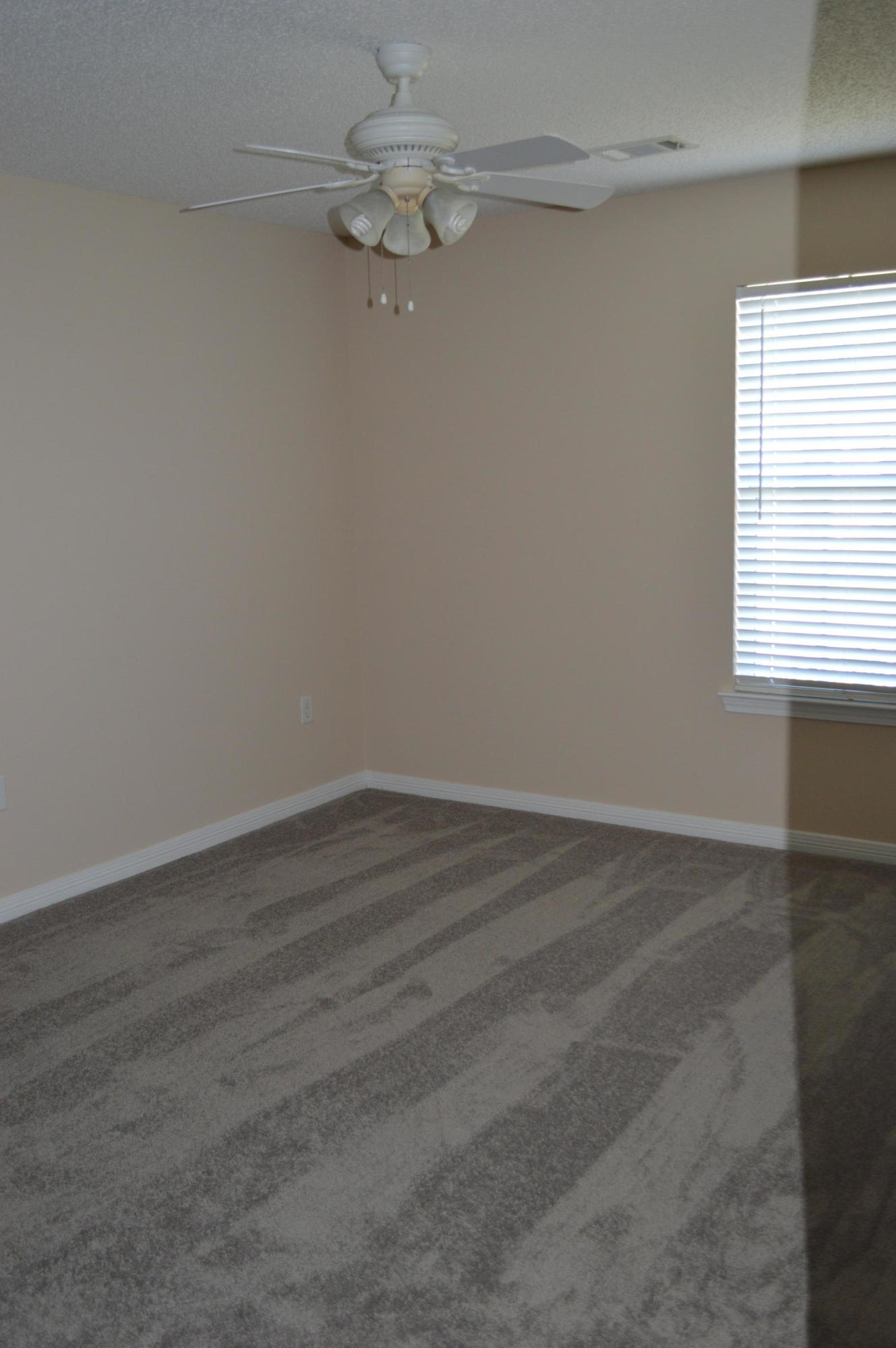 FAIRCHILD ESTATES - Residential