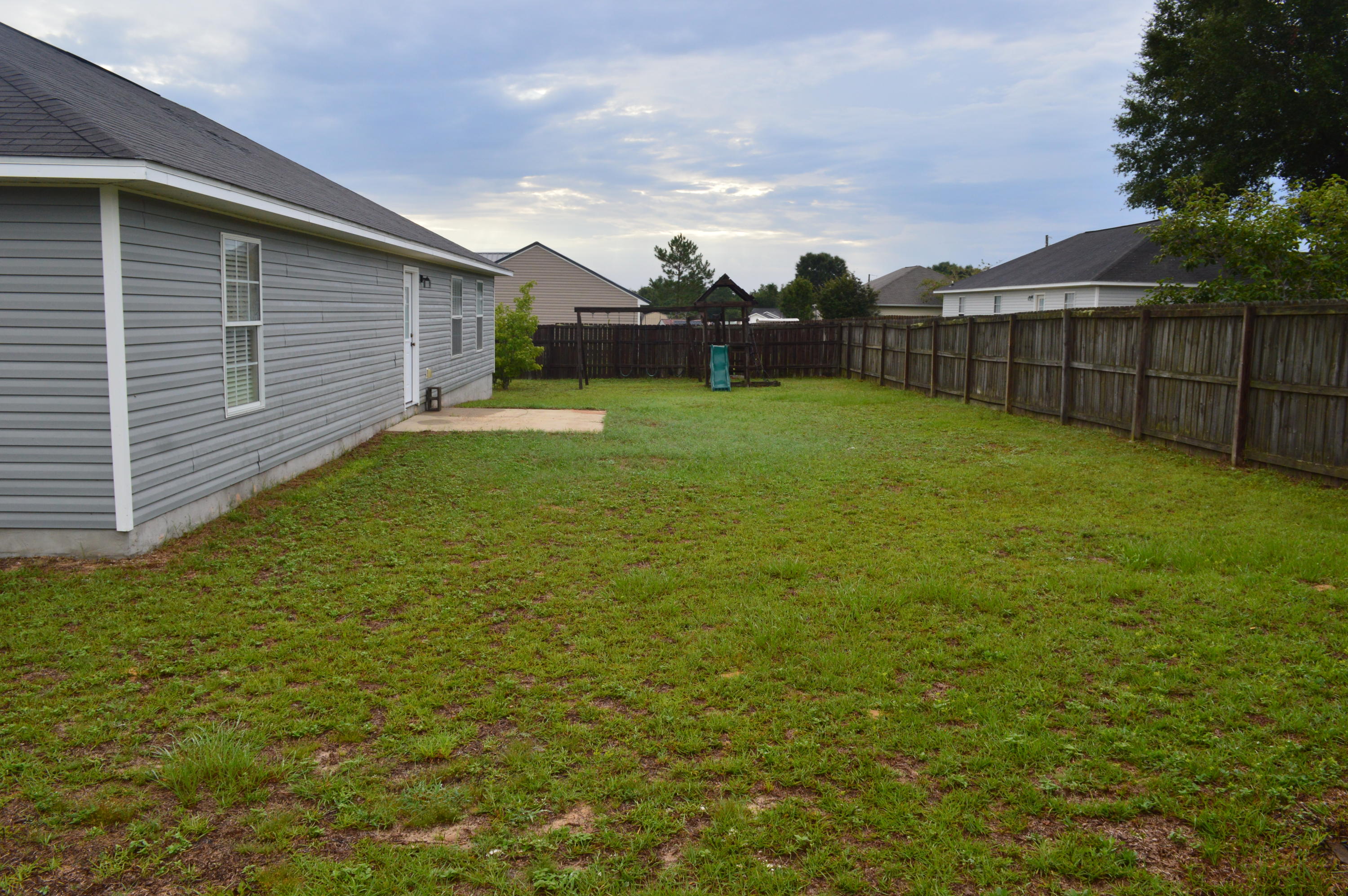 FAIRCHILD ESTATES - Residential