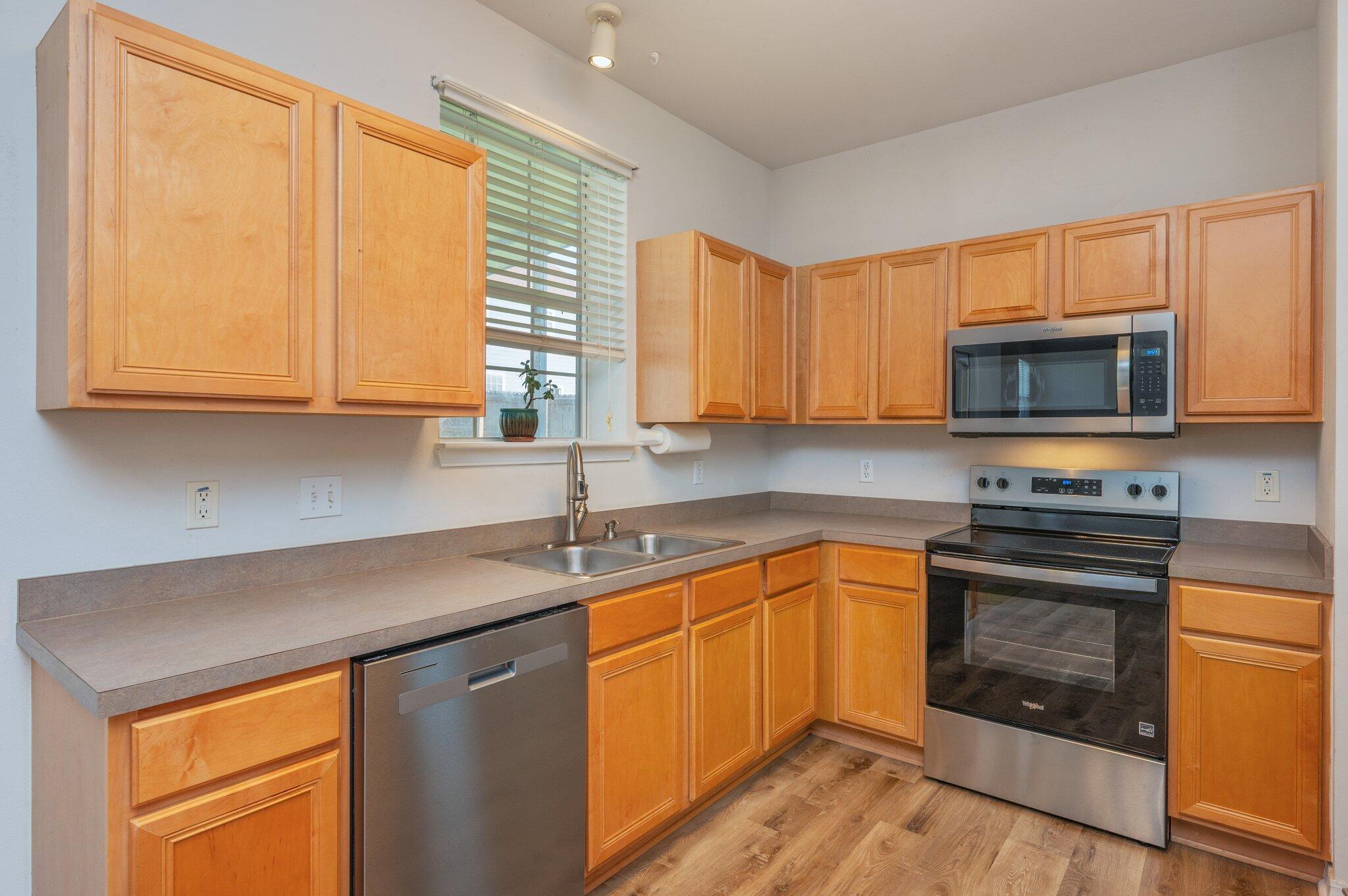 SANDY RIDGE ESTATES - Residential