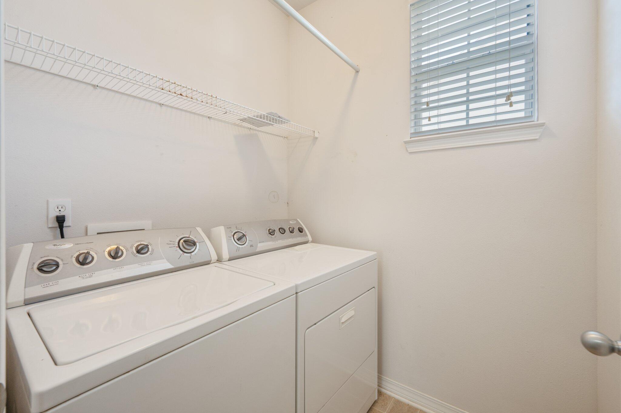 SANDY RIDGE ESTATES - Residential