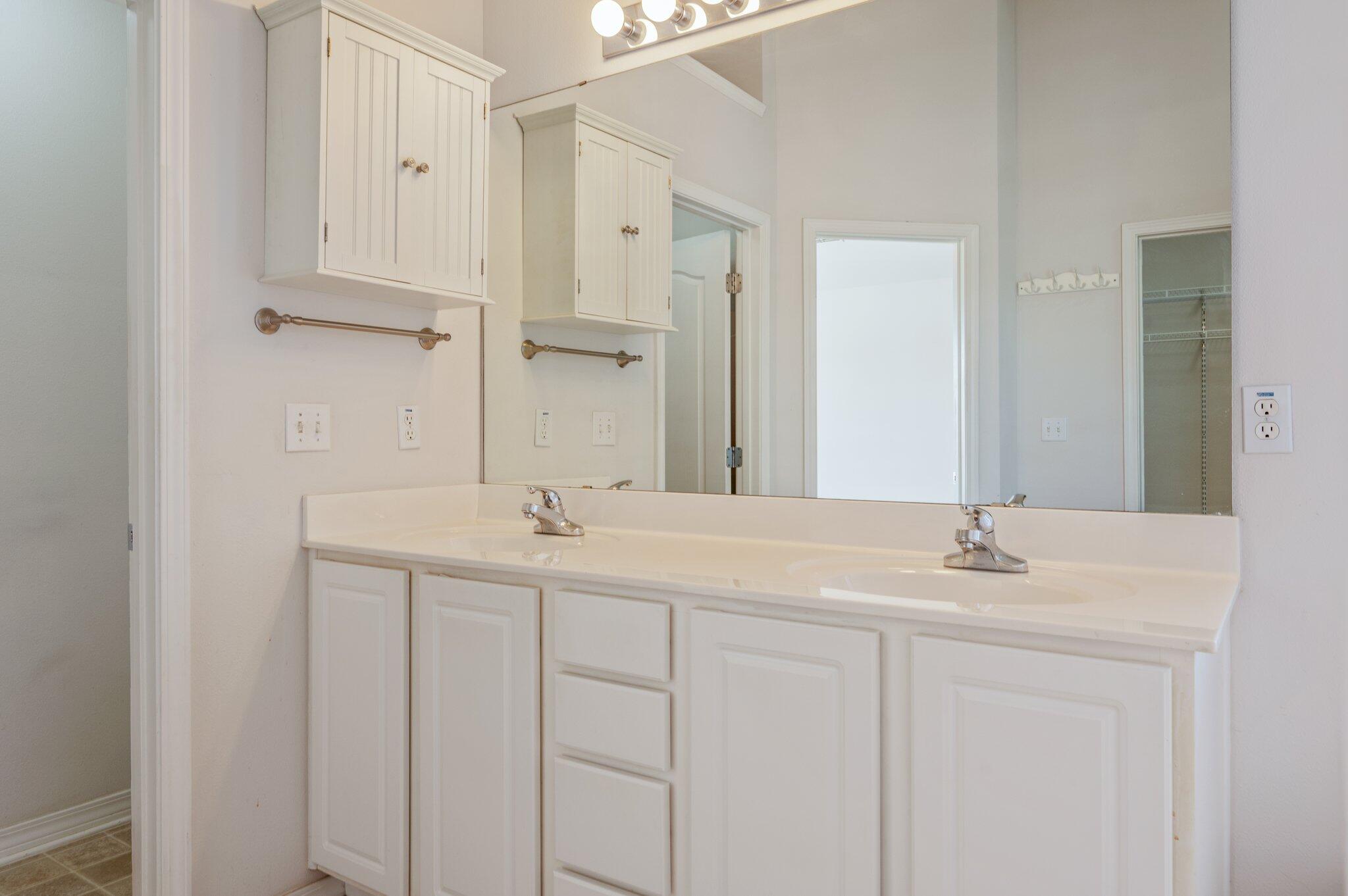 SANDY RIDGE ESTATES - Residential