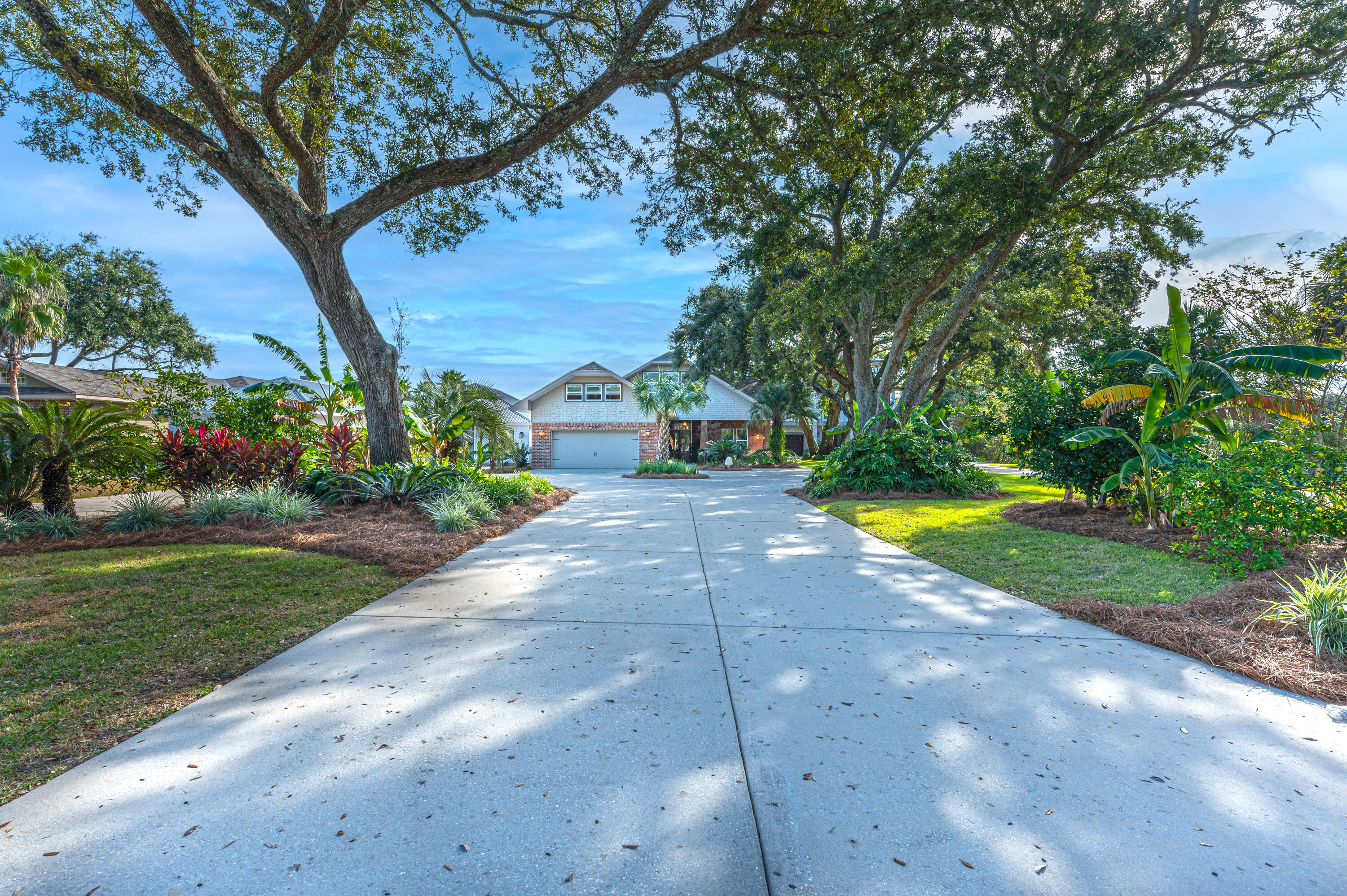 Bay Towne - Residential