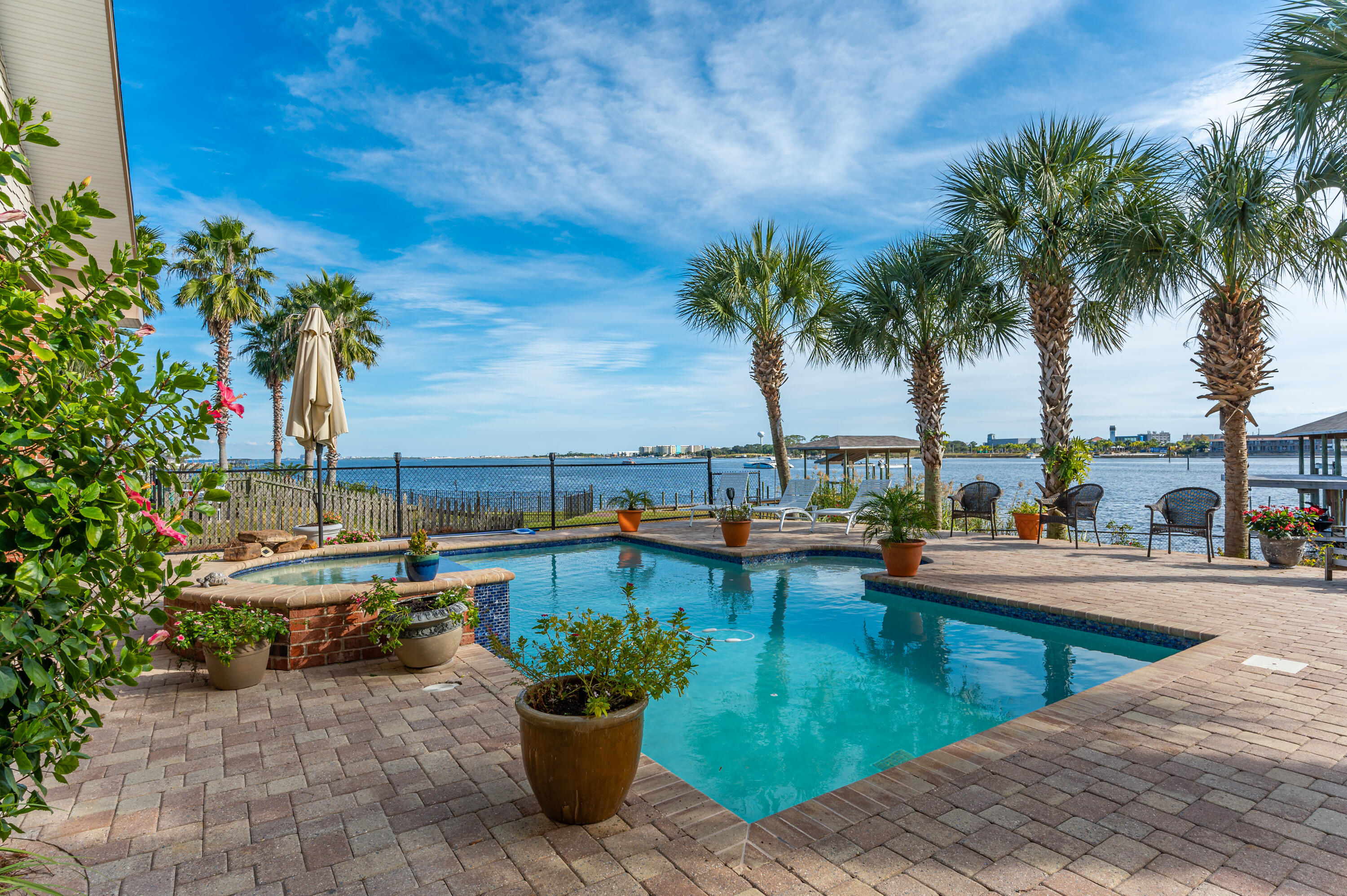Bay Towne - Residential