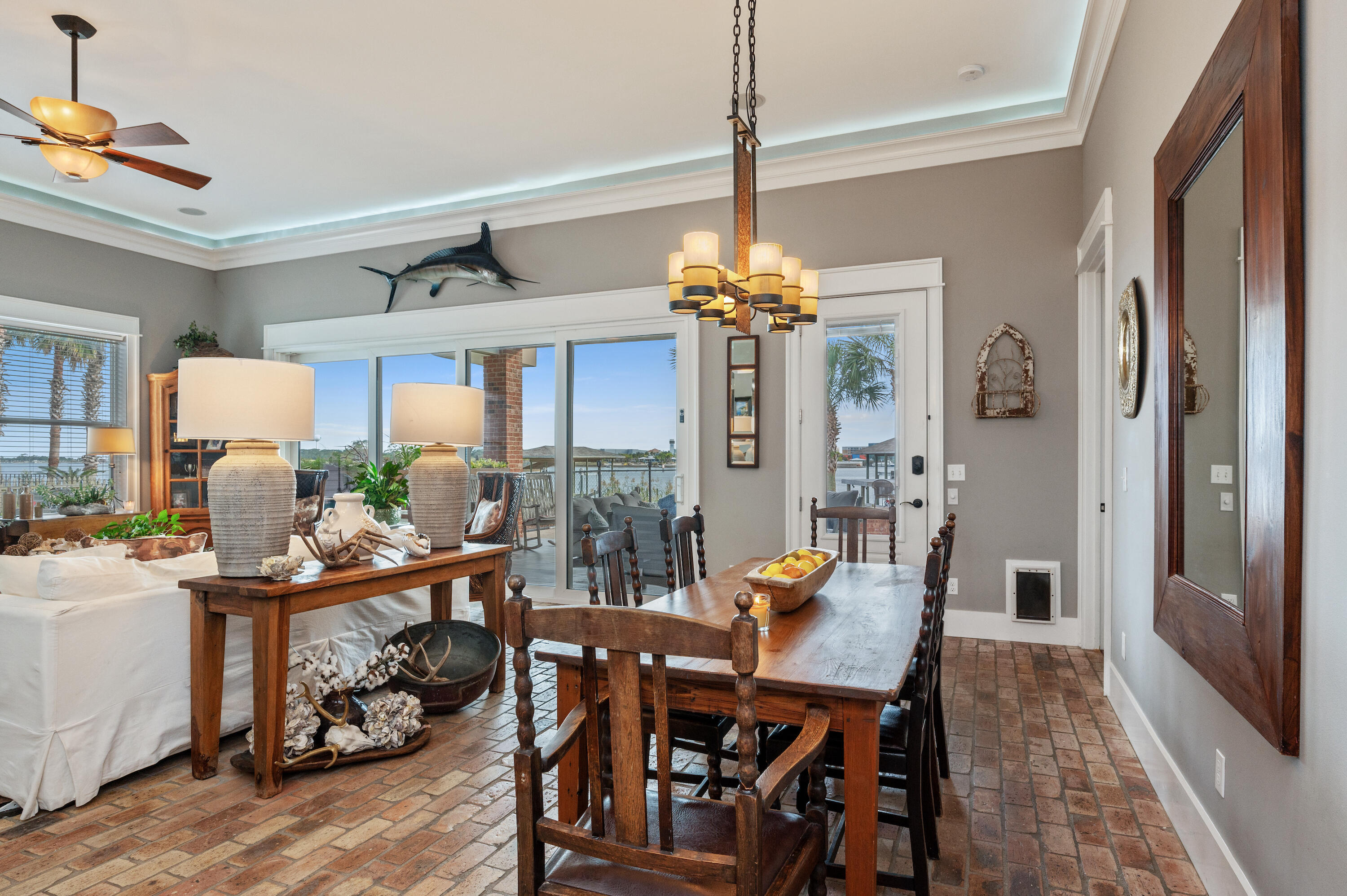 Bay Towne - Residential