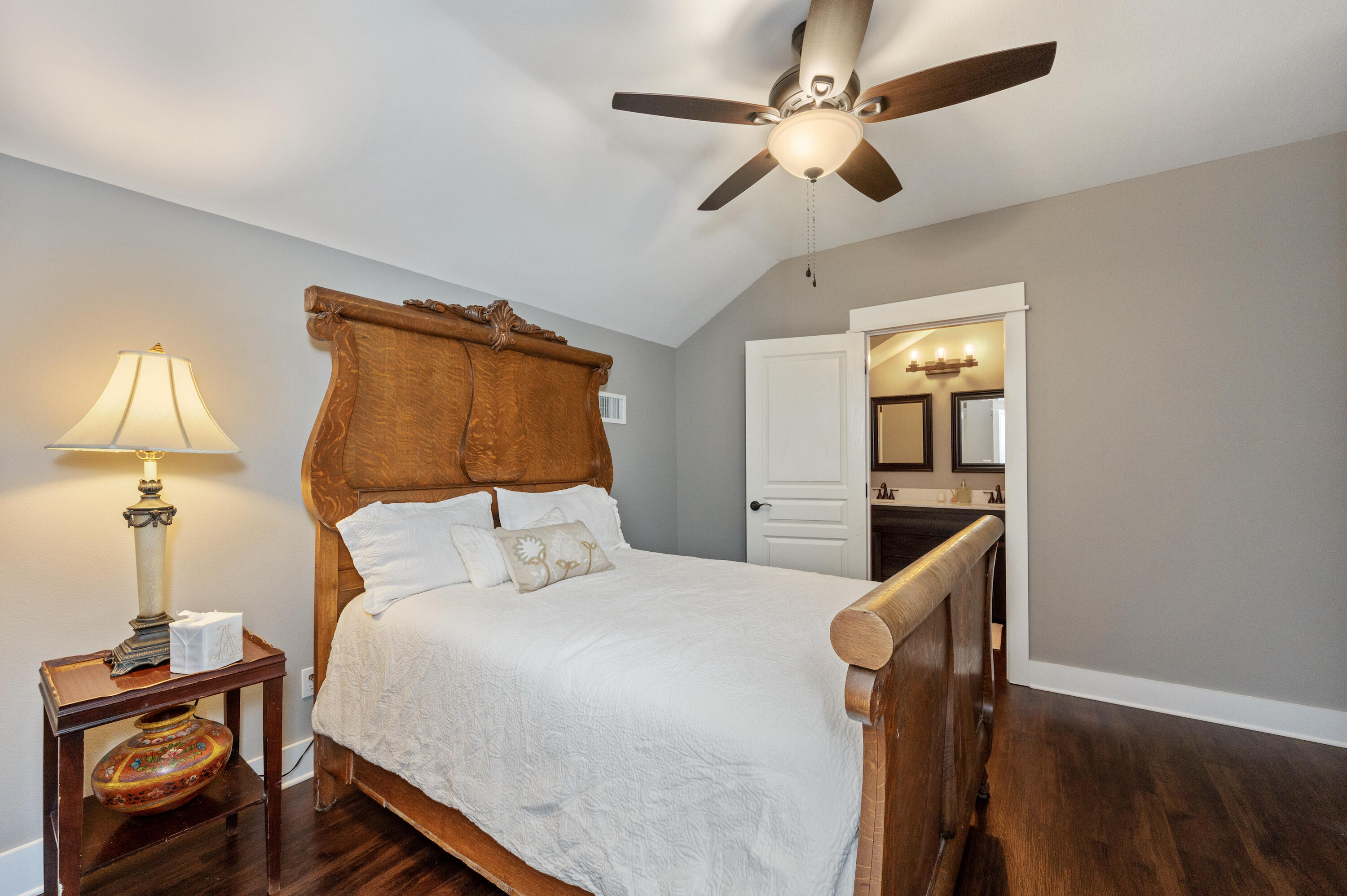 Bay Towne - Residential