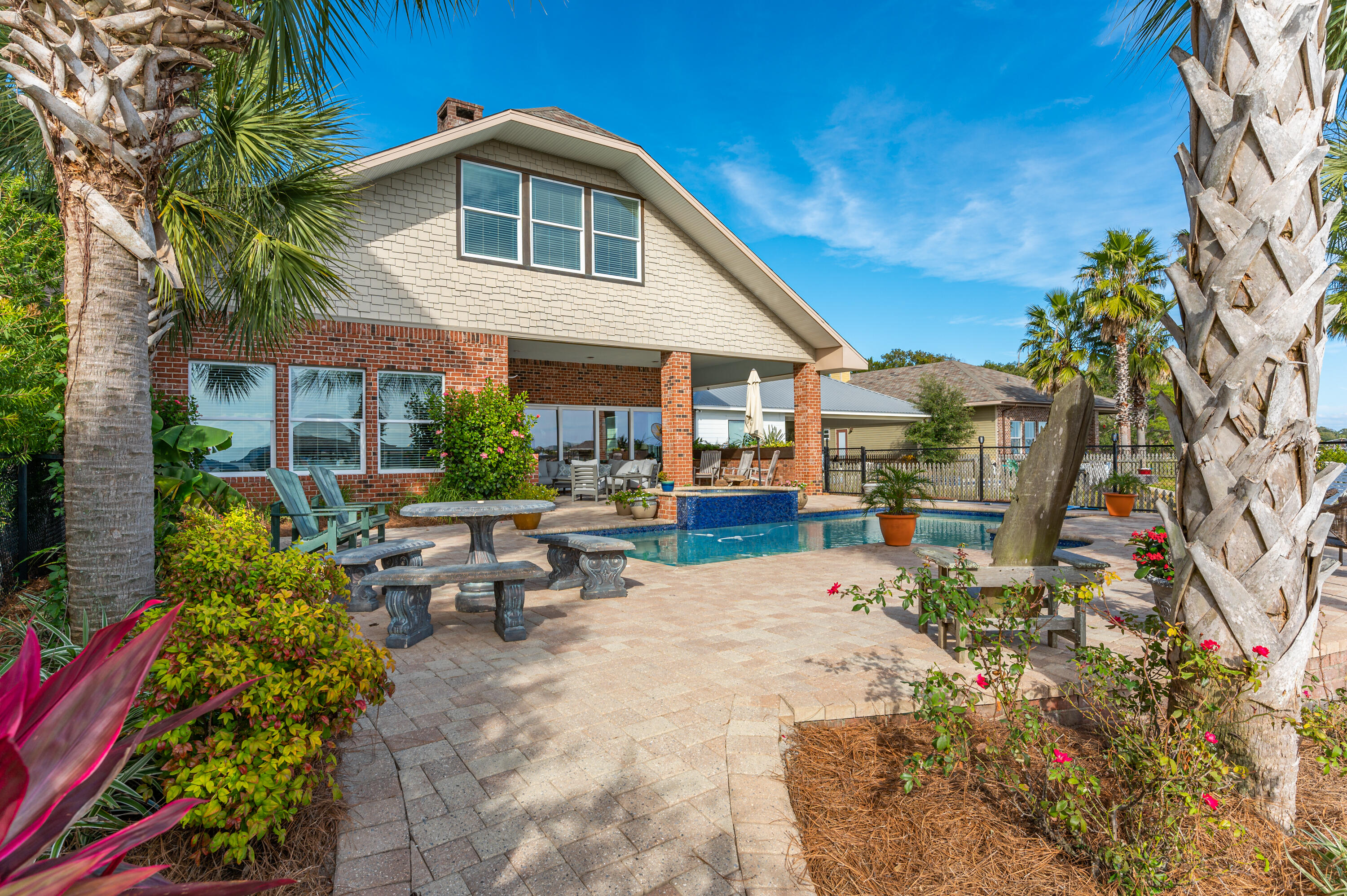 Bay Towne - Residential