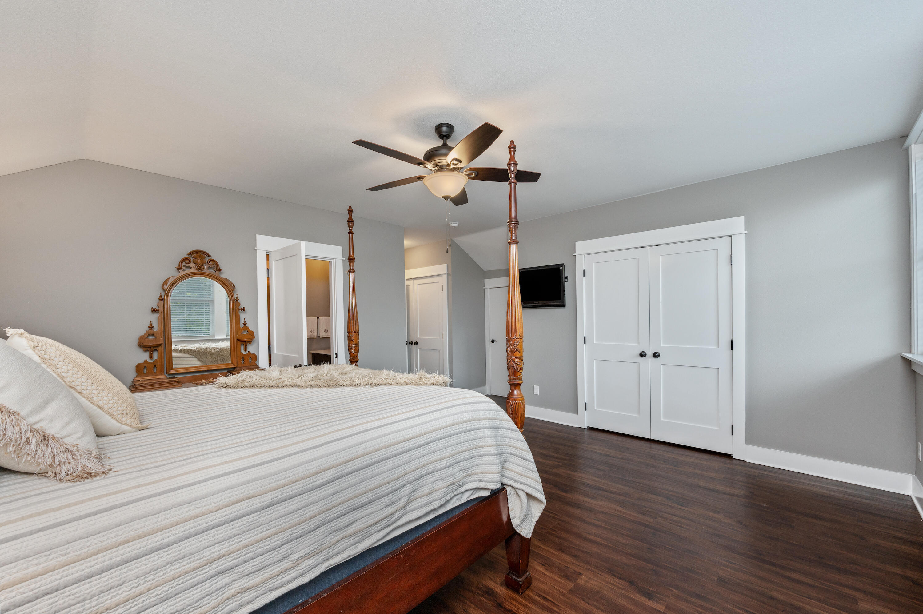 Bay Towne - Residential
