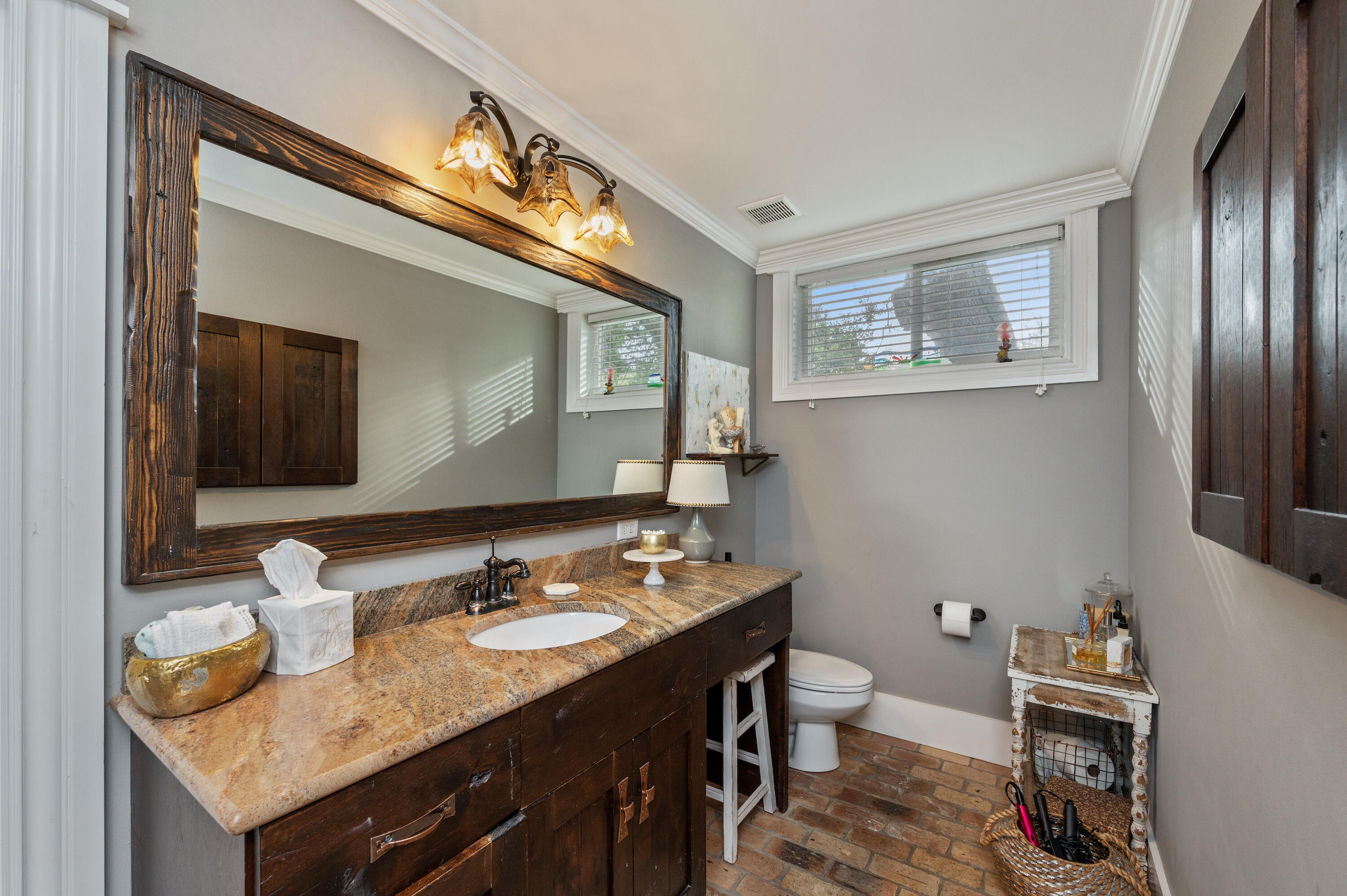 Bay Towne - Residential