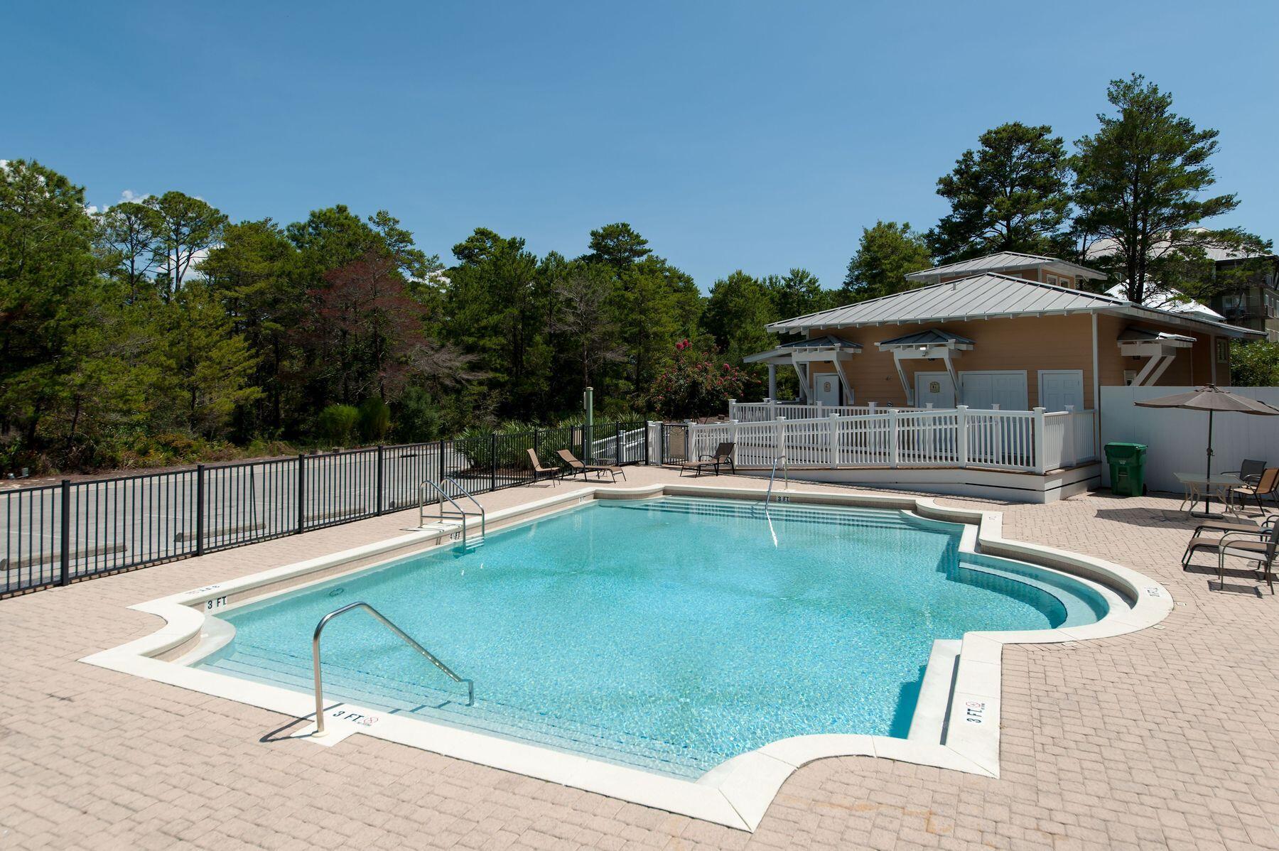 LAKESIDE AT BLUE MOUNTAIN BEACH - Residential
