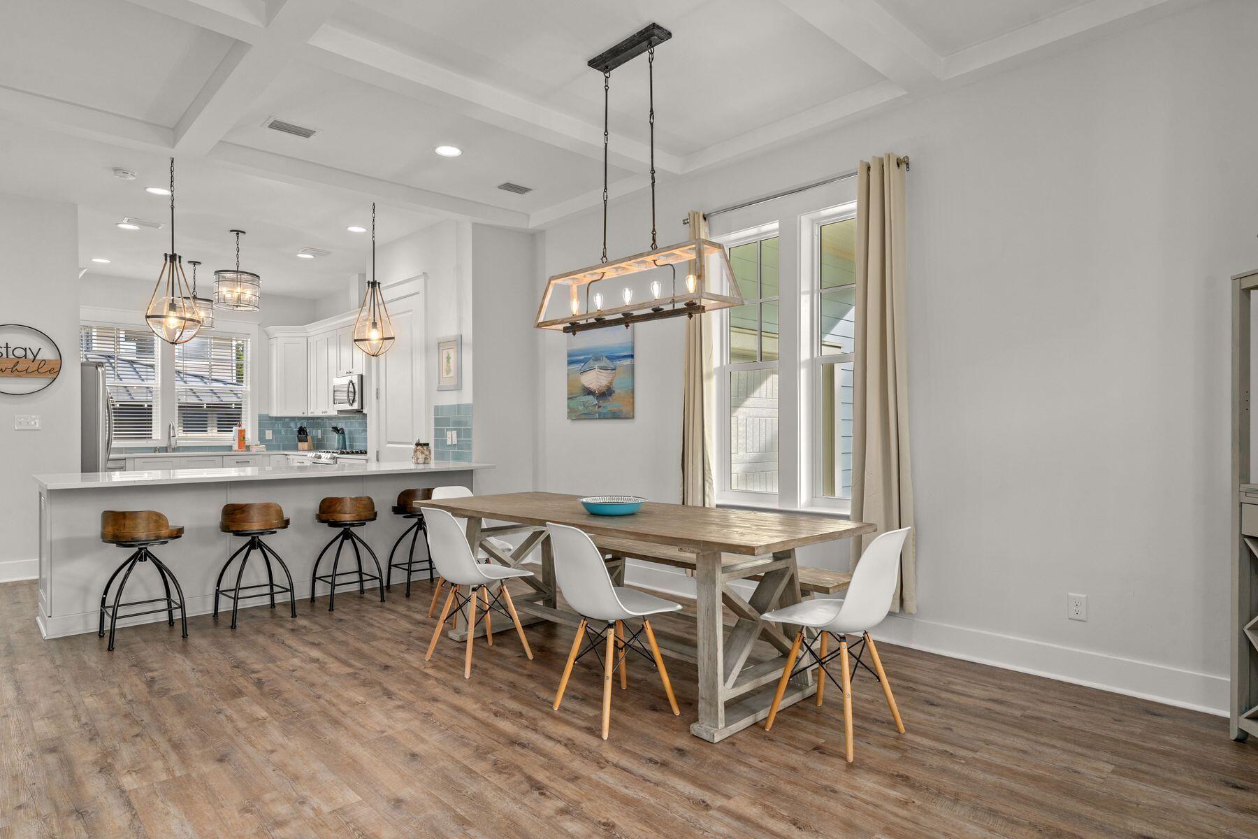 LAKESIDE AT BLUE MOUNTAIN BEACH - Residential