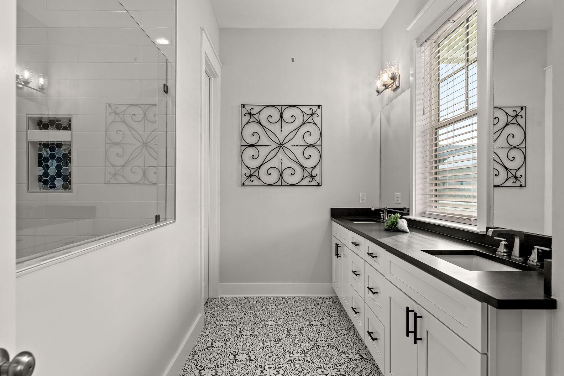 LAKESIDE AT BLUE MOUNTAIN BEACH - Residential