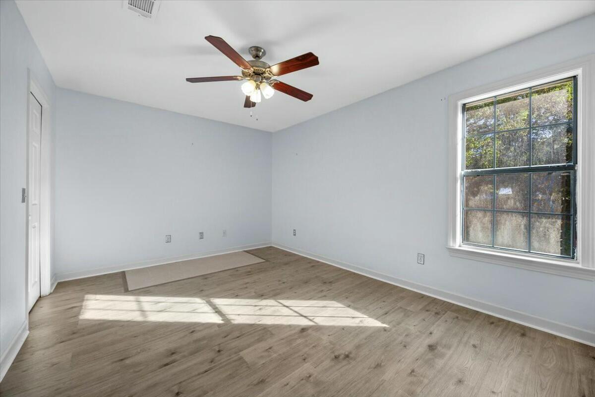 NAVARRE S/D 2ND ADDN - Residential