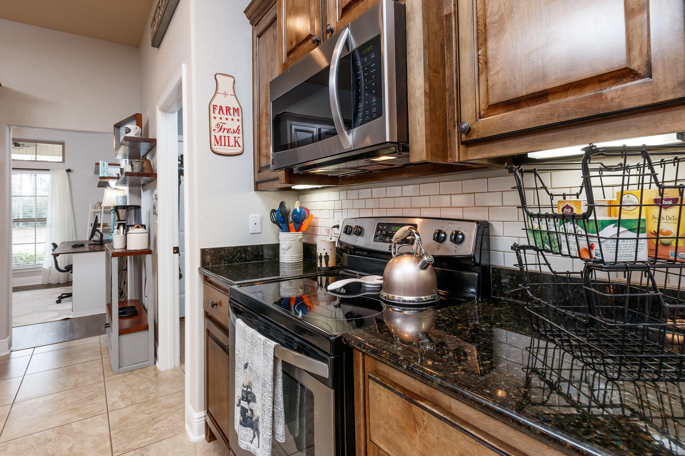 HOMEWOOD EST - Residential