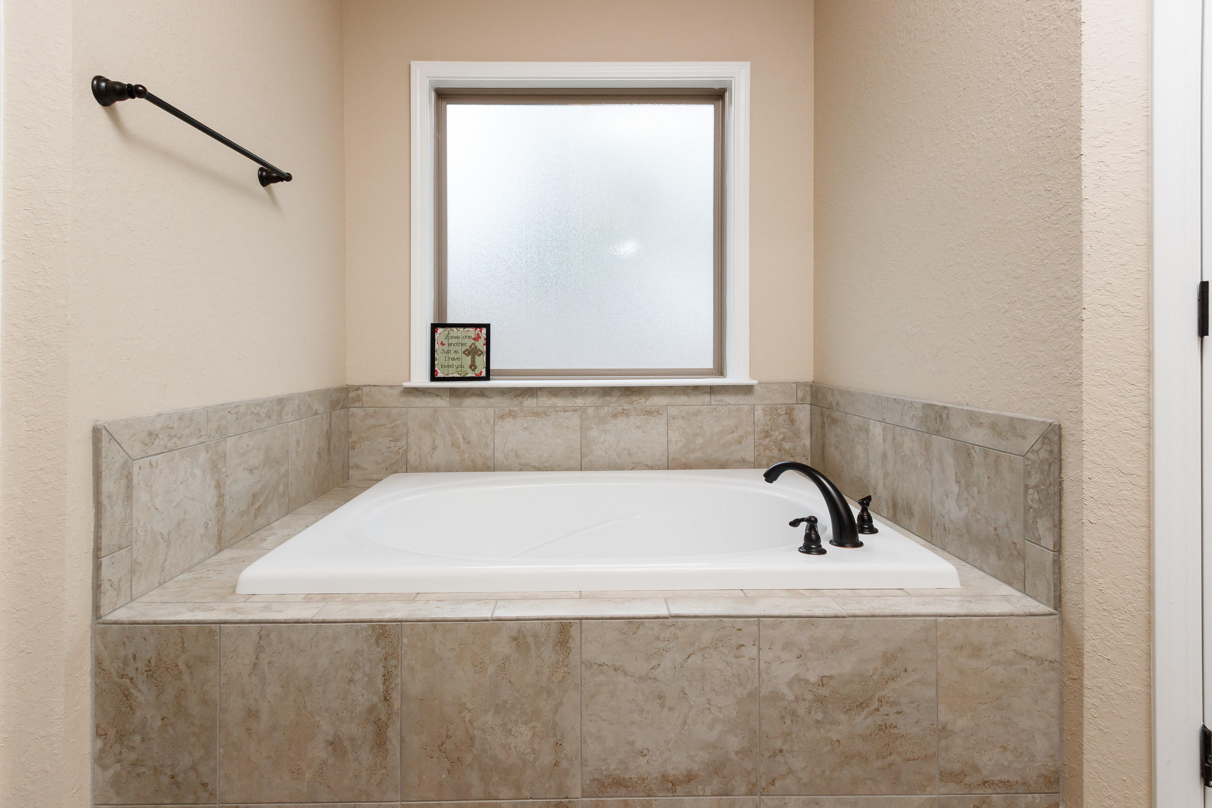 HOMEWOOD EST - Residential