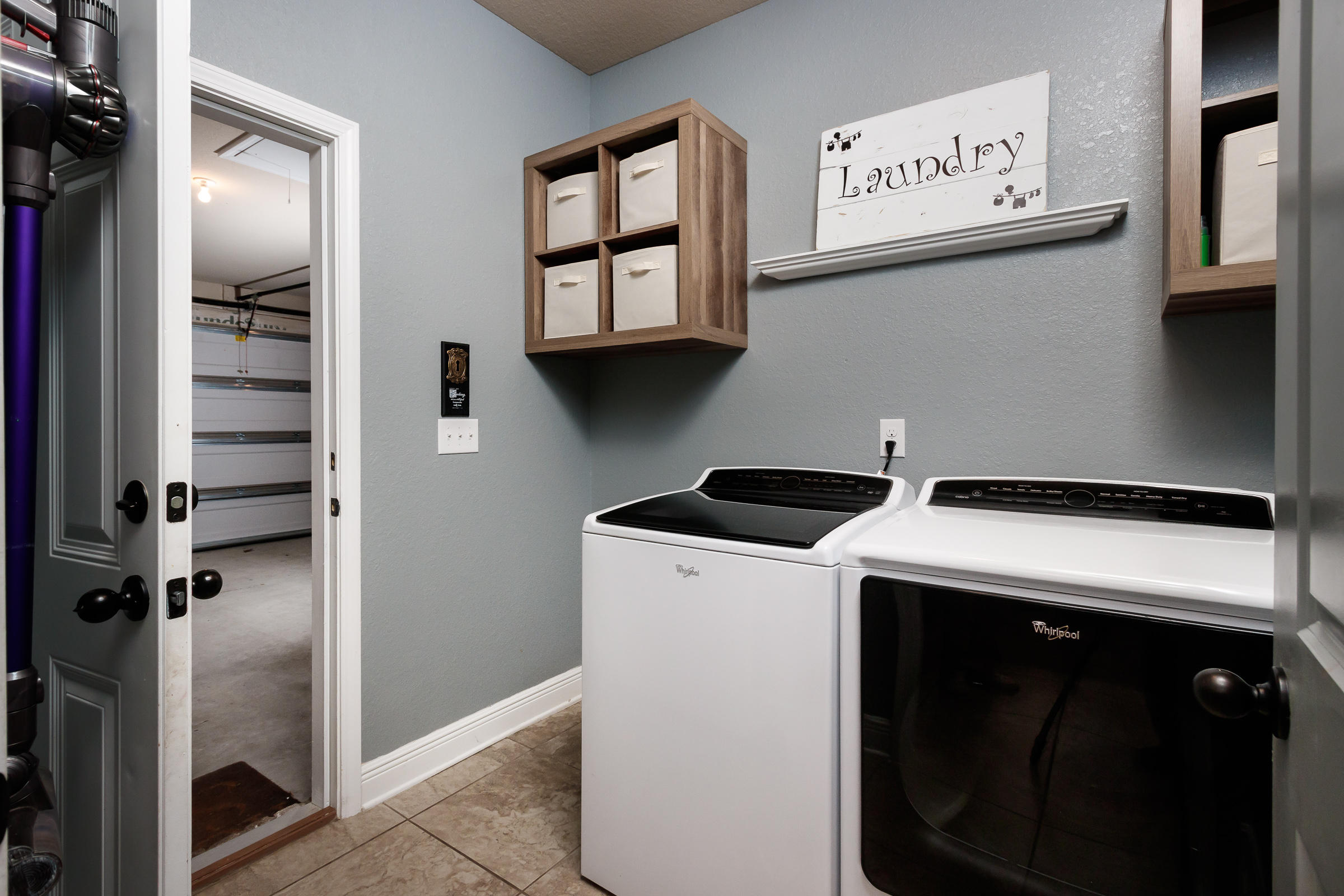 HOMEWOOD EST - Residential