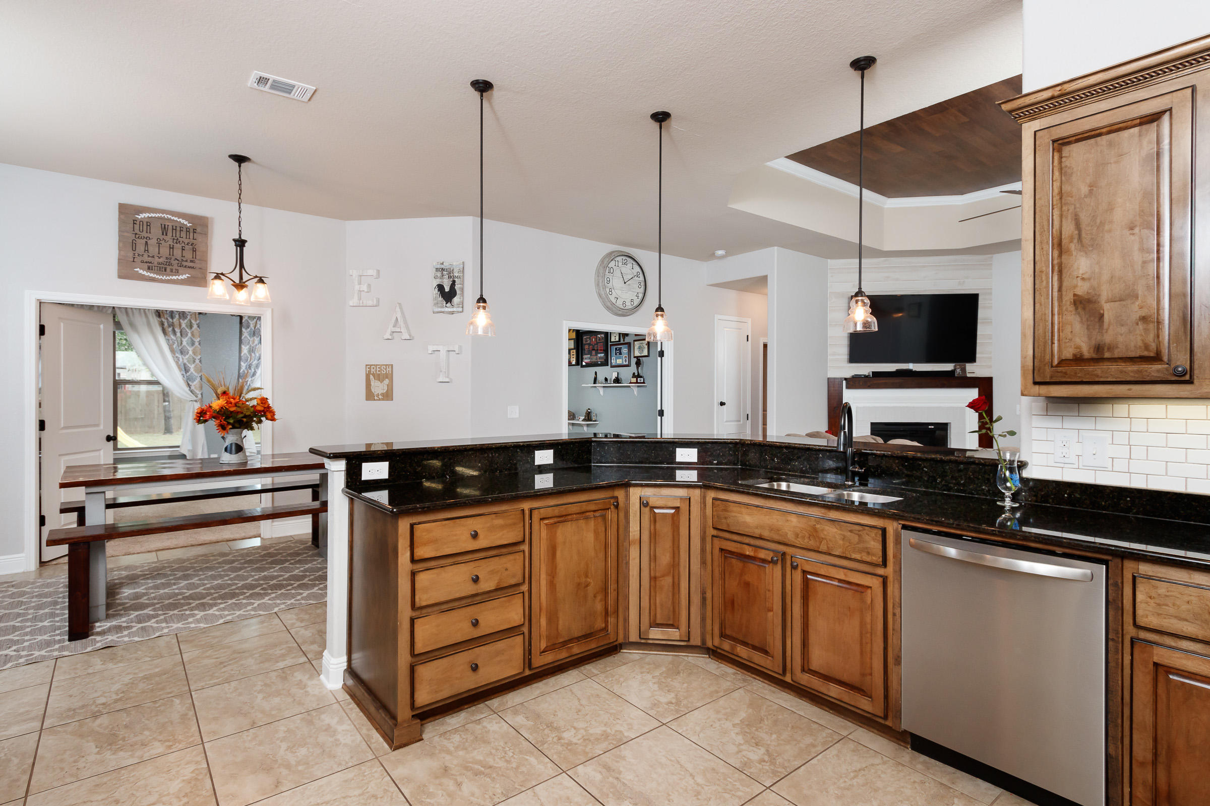 HOMEWOOD EST - Residential