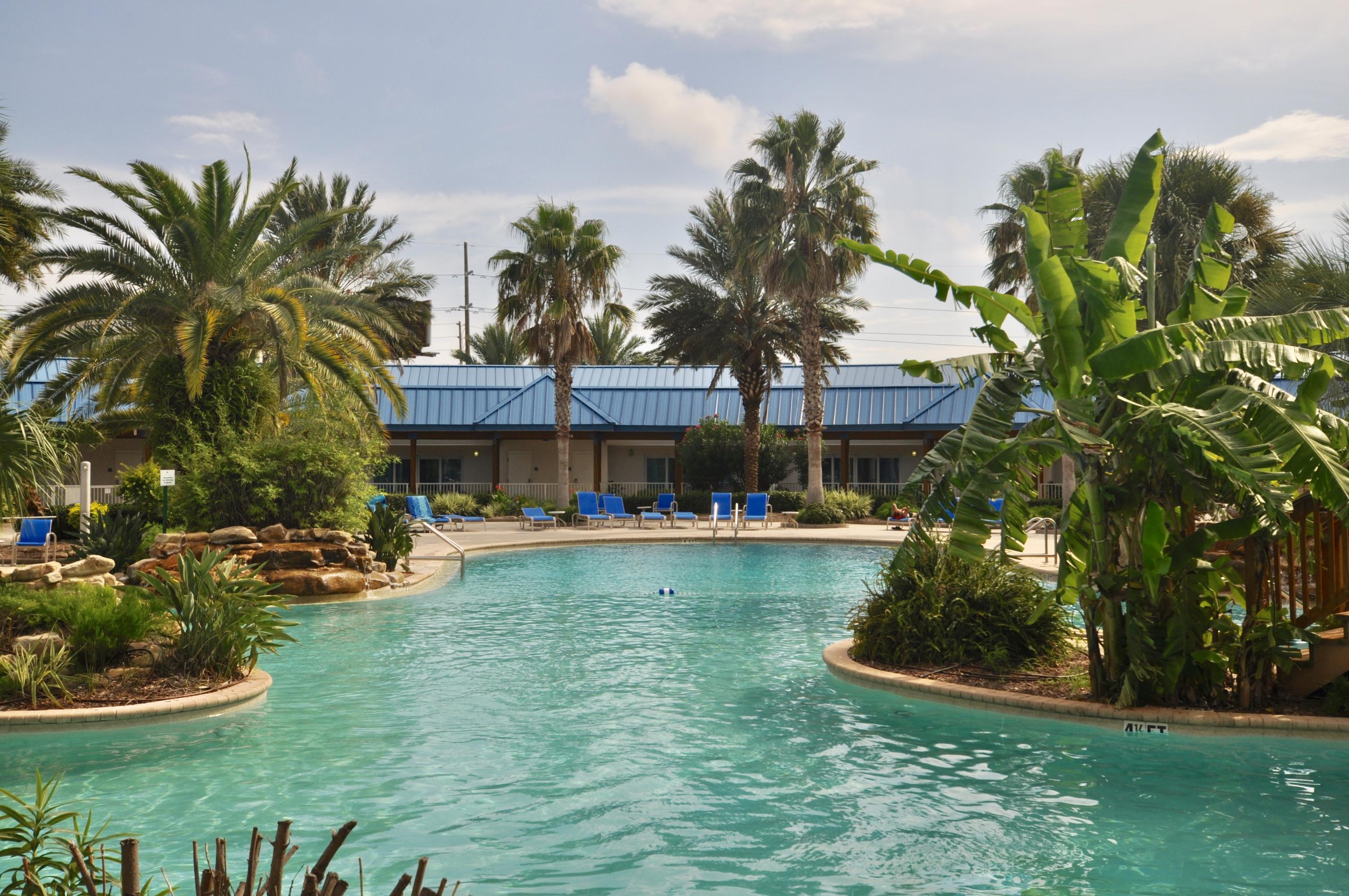 THE PALMS OF DESTIN - Residential