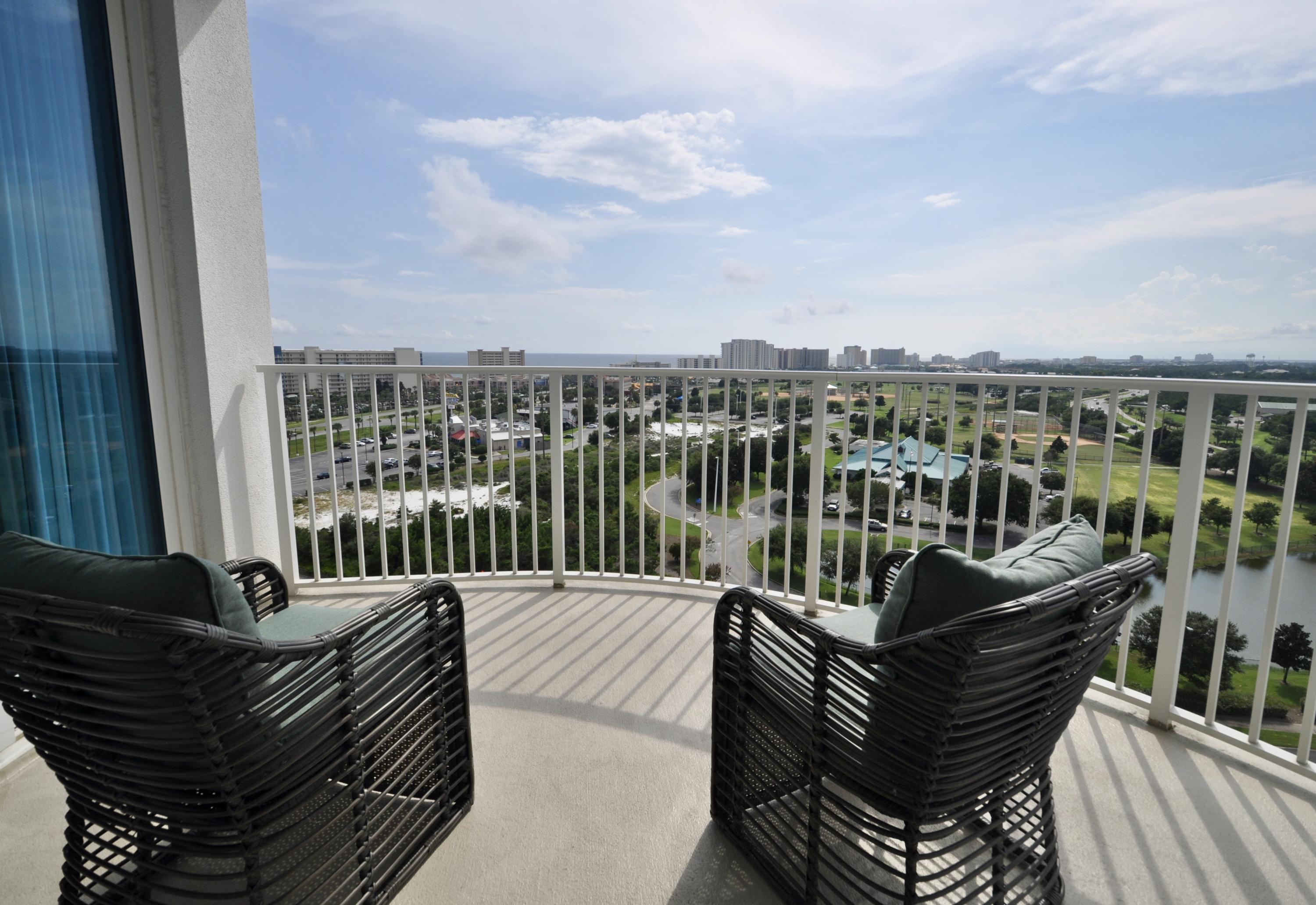 THE PALMS OF DESTIN - Residential