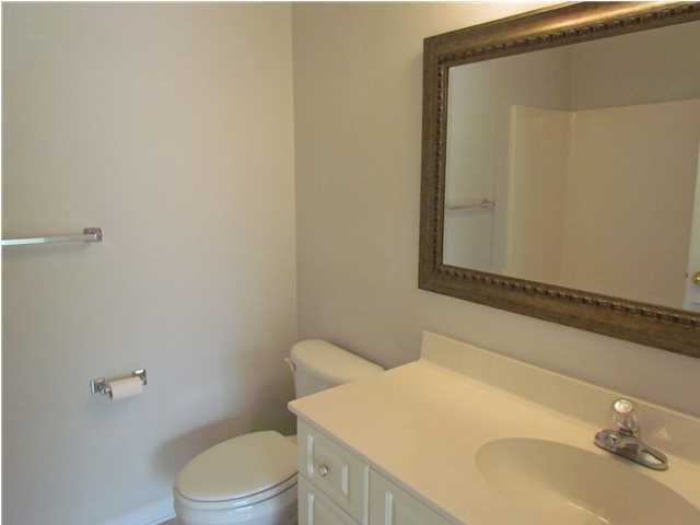 THE OAKS AT NICEVILLE - Residential Lease