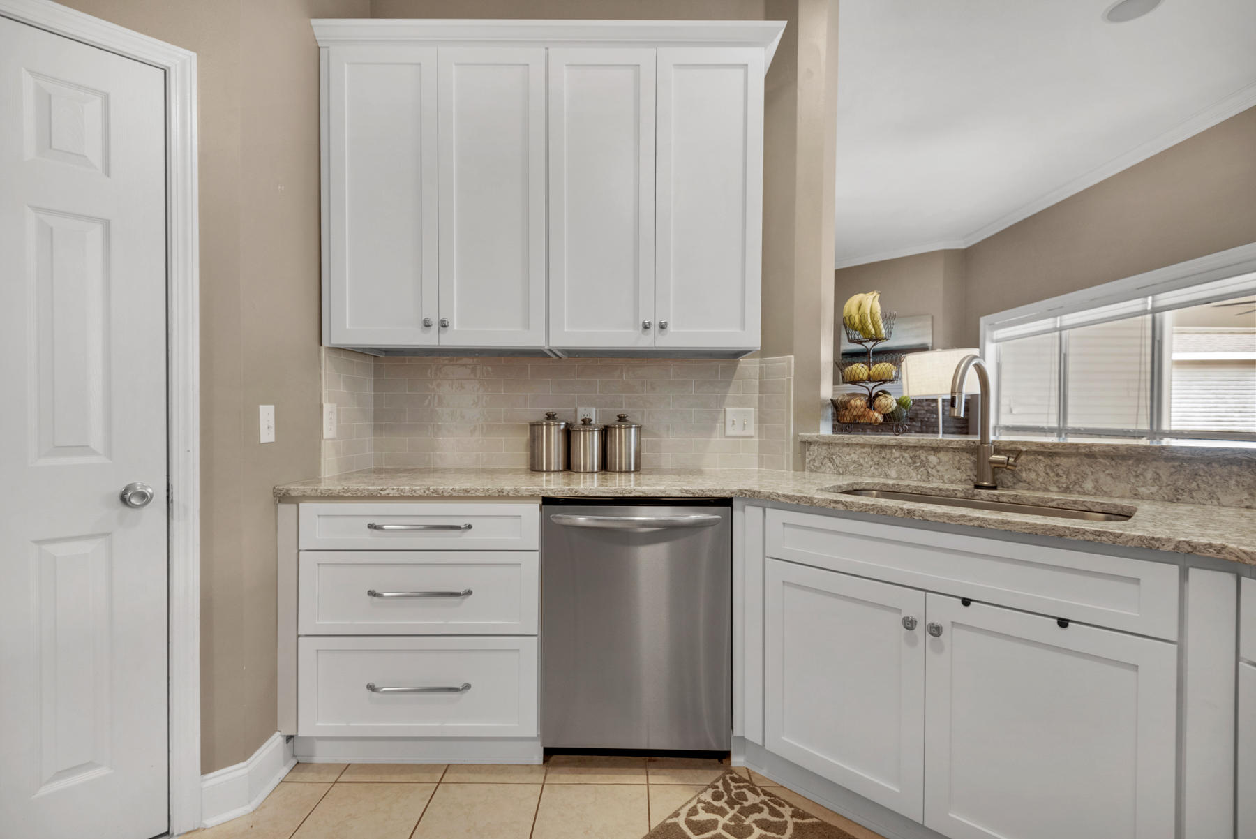 HIDDEN LAKES - Residential