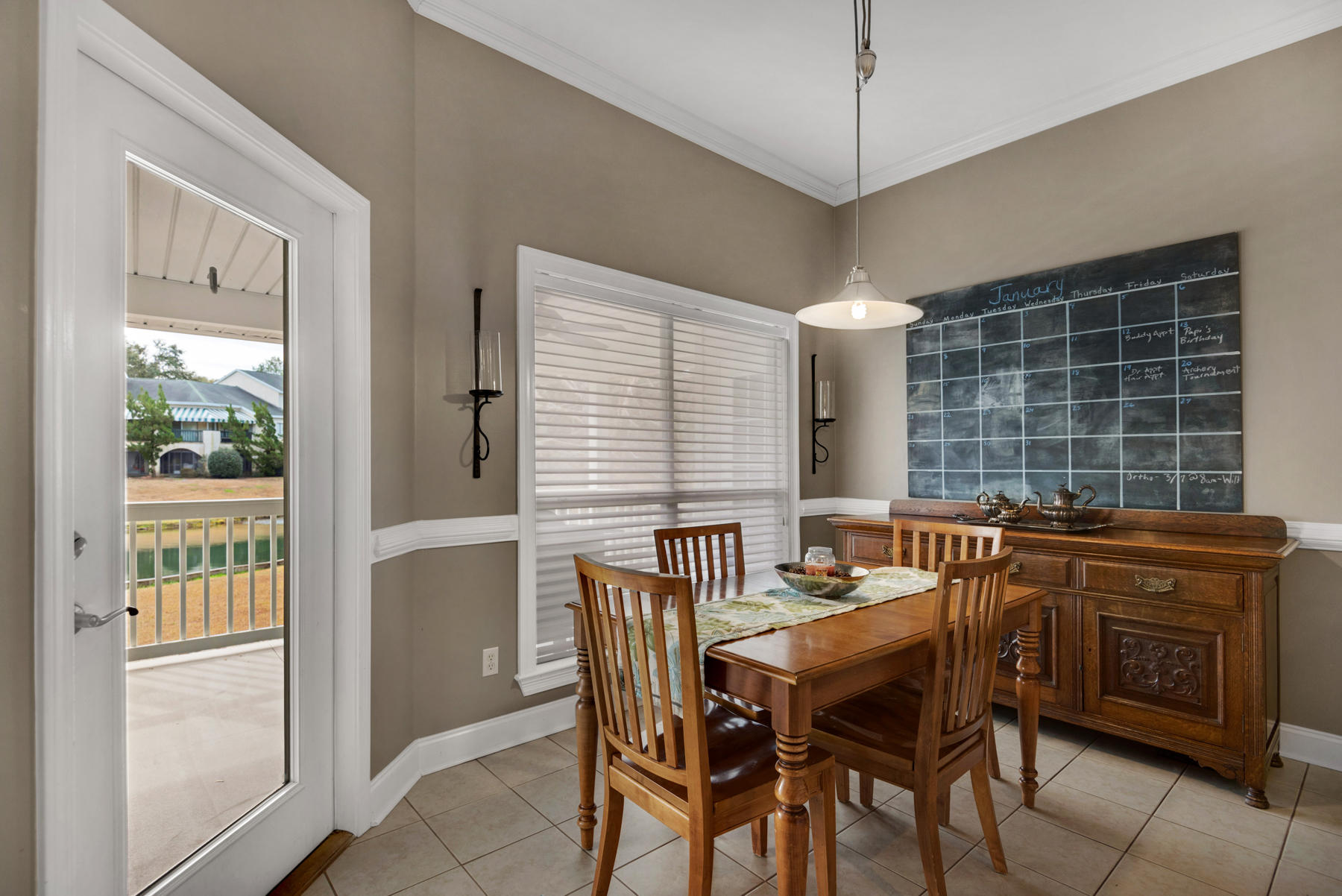 HIDDEN LAKES - Residential