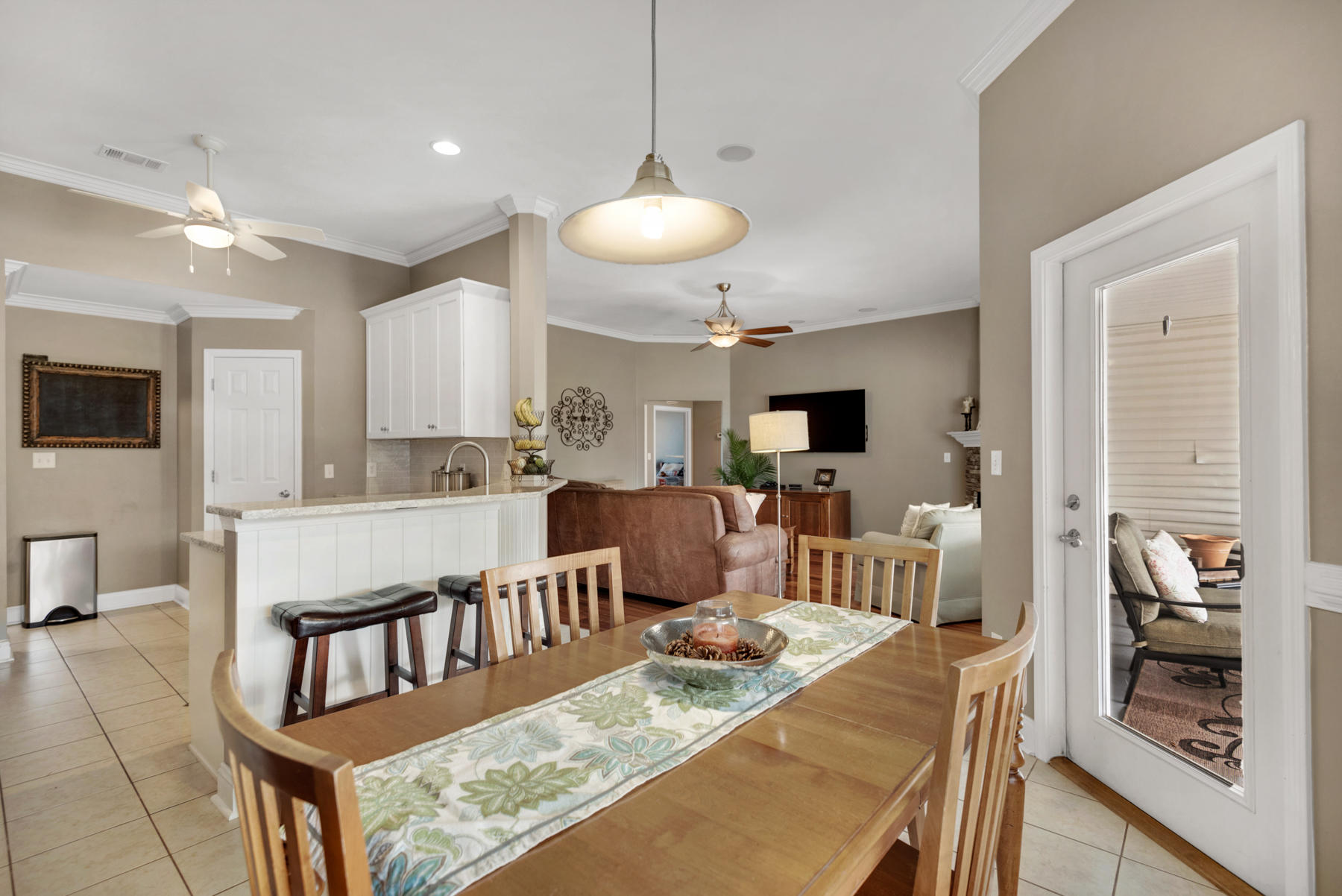 HIDDEN LAKES - Residential