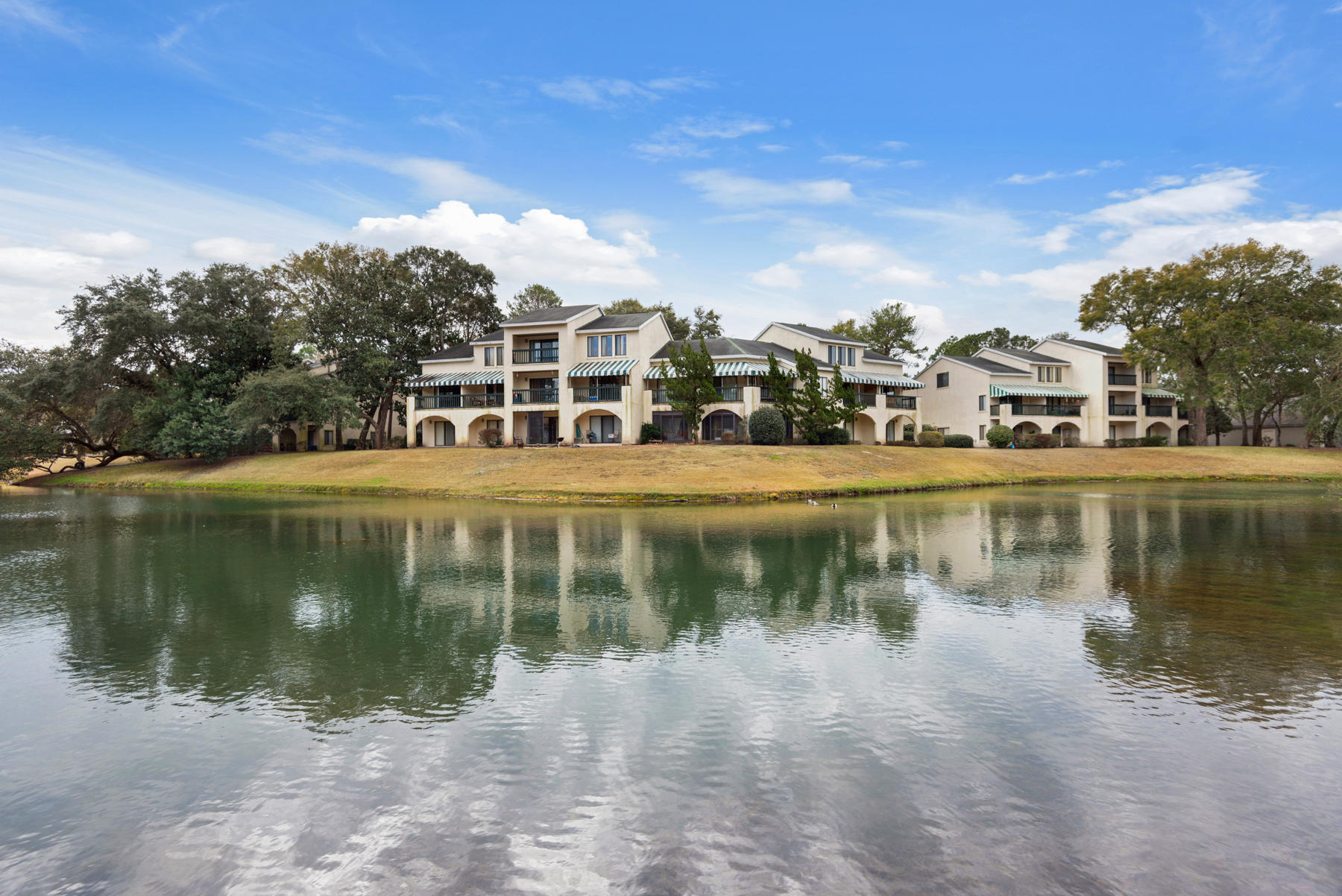 HIDDEN LAKES - Residential