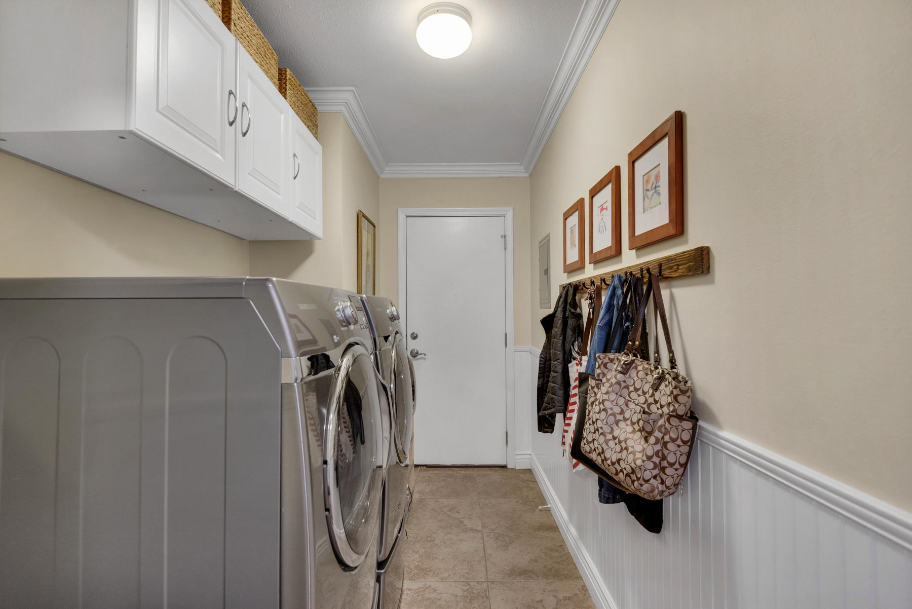 HIDDEN LAKES - Residential