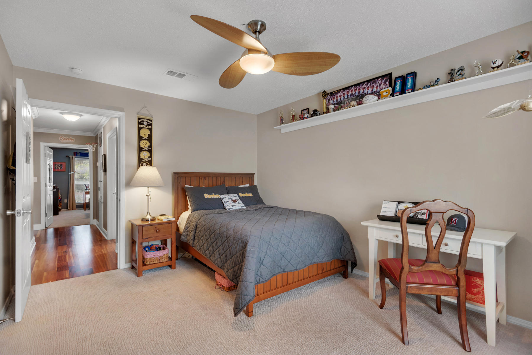 HIDDEN LAKES - Residential