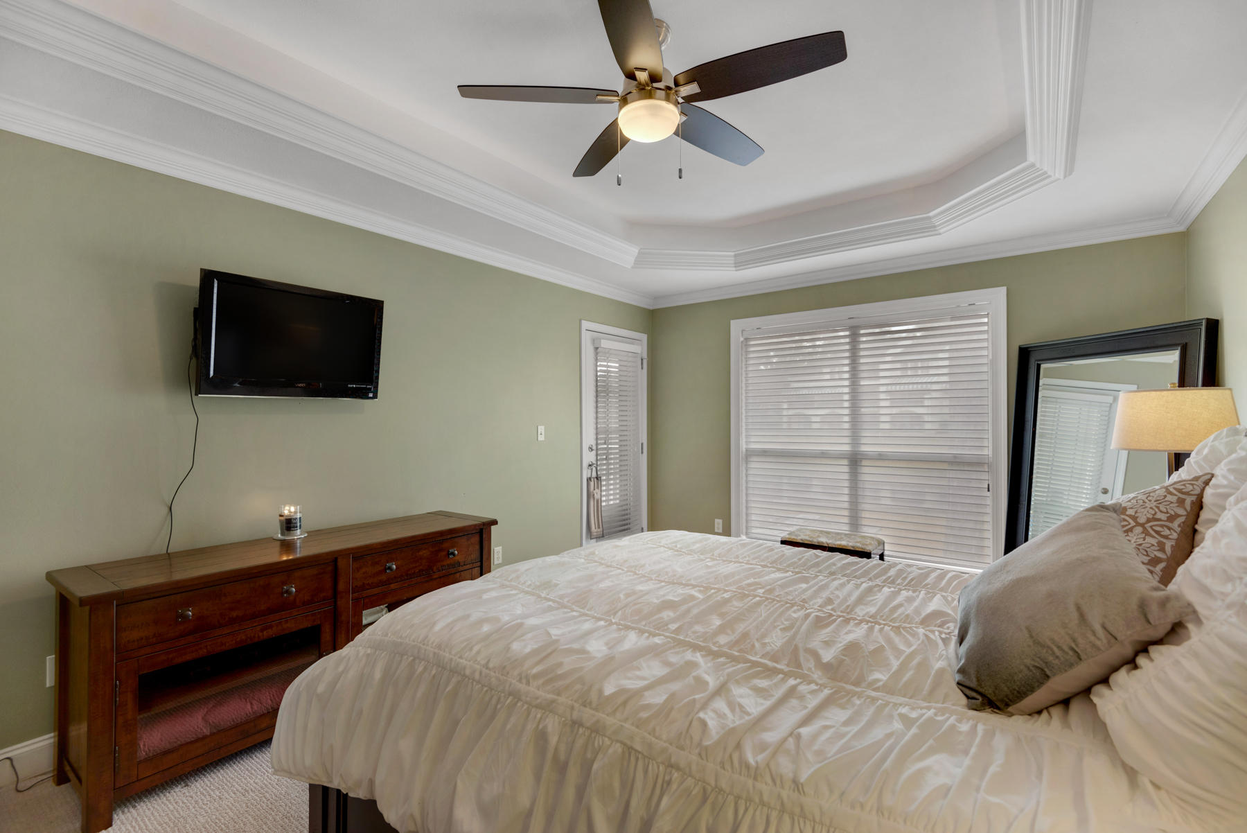 HIDDEN LAKES - Residential