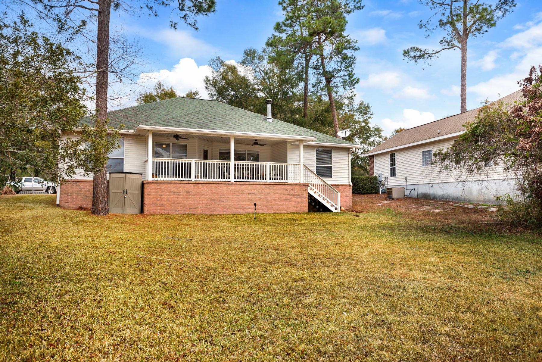 HIDDEN LAKES - Residential