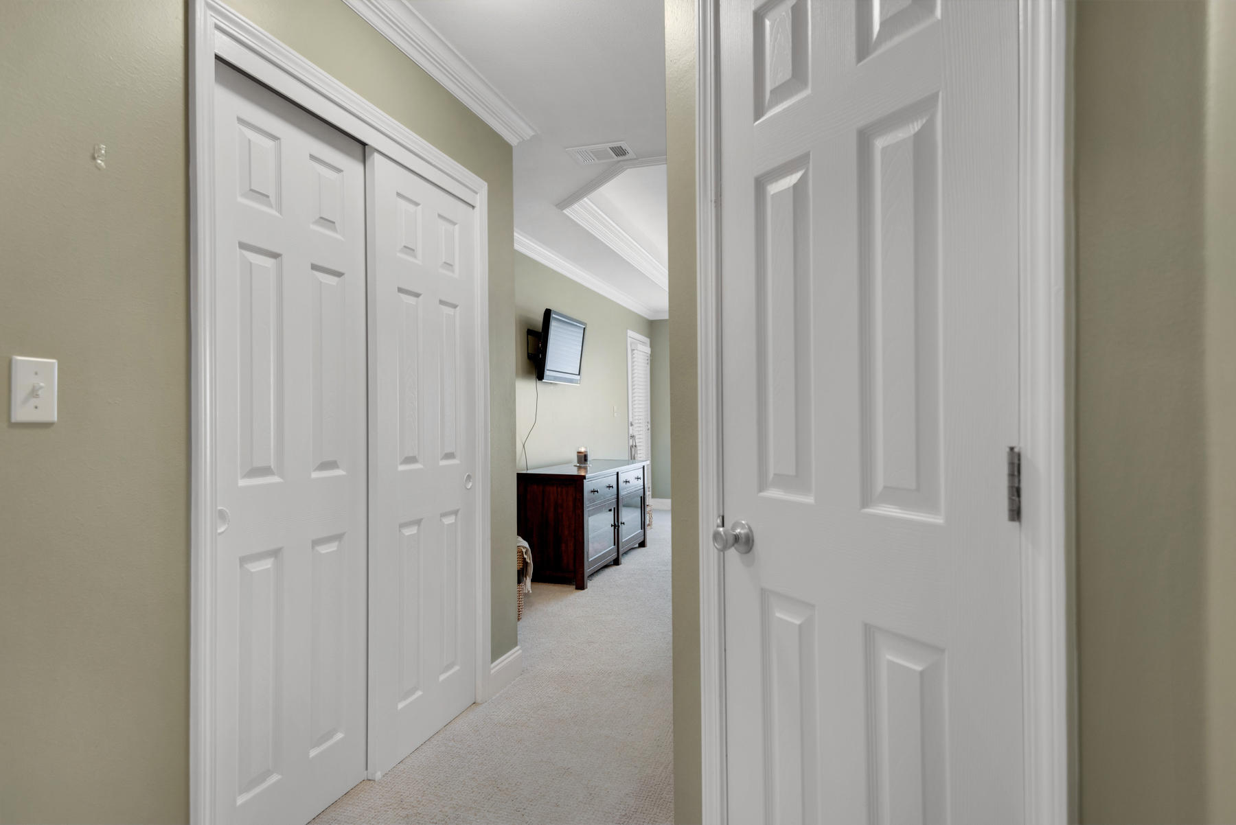 HIDDEN LAKES - Residential