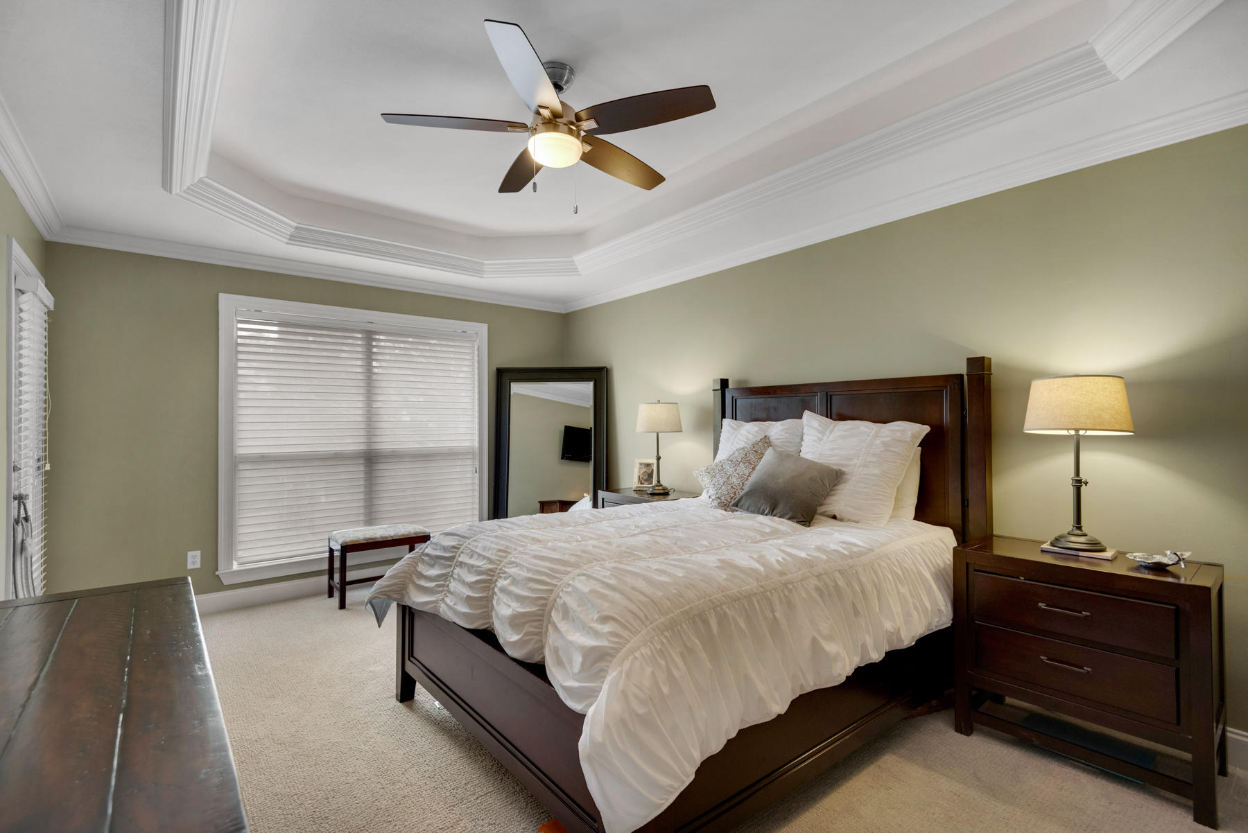 HIDDEN LAKES - Residential