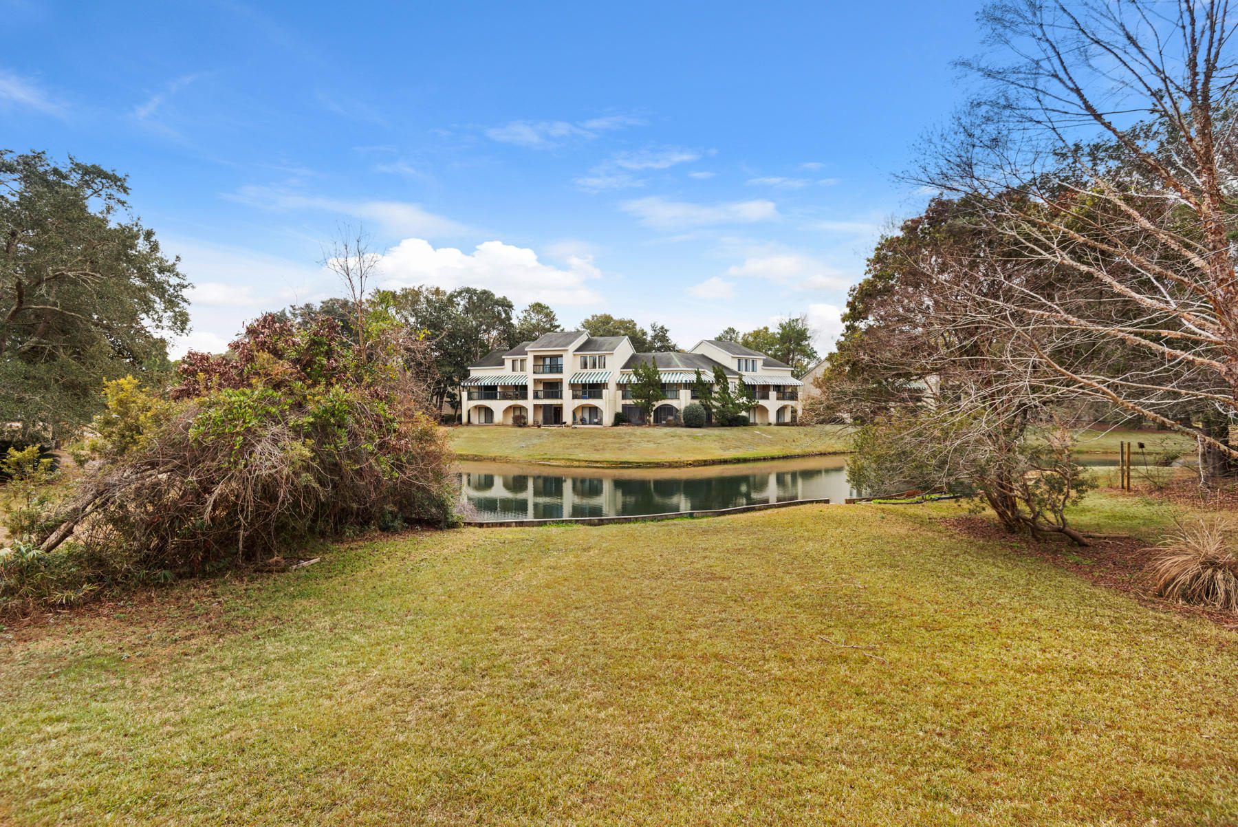 HIDDEN LAKES - Residential