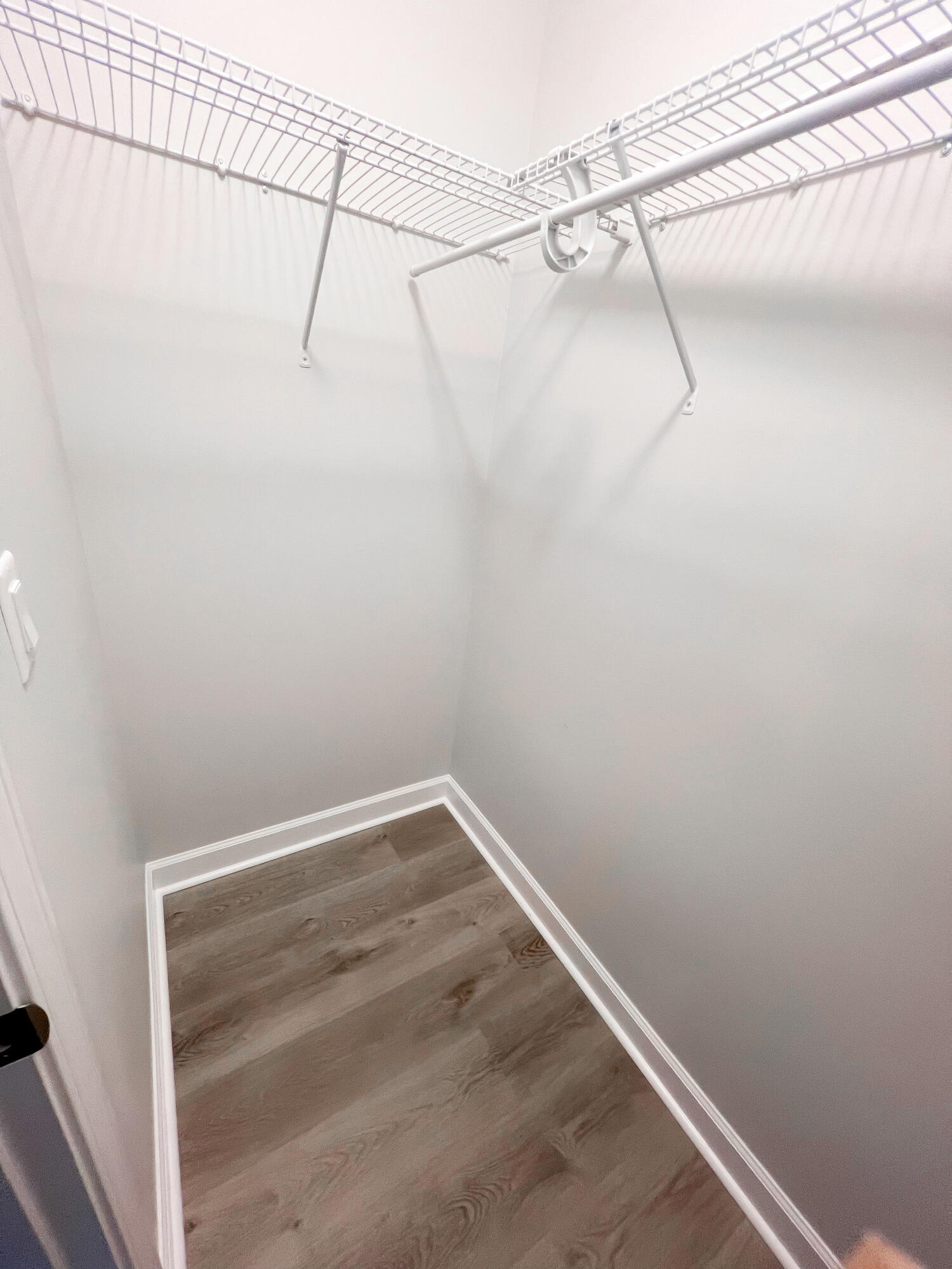 GARDEN CITY - Residential Lease