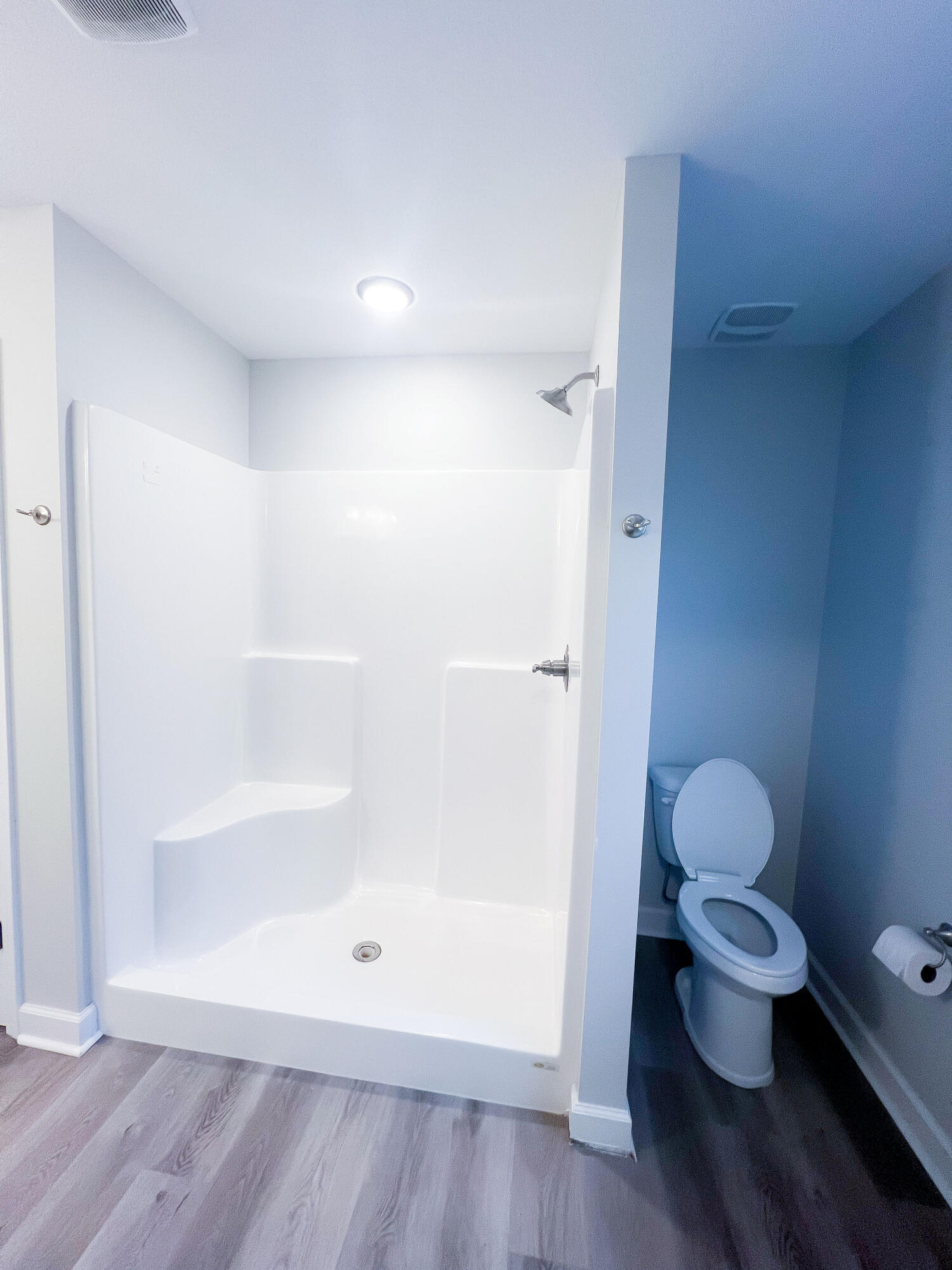 GARDEN CITY - Residential Lease