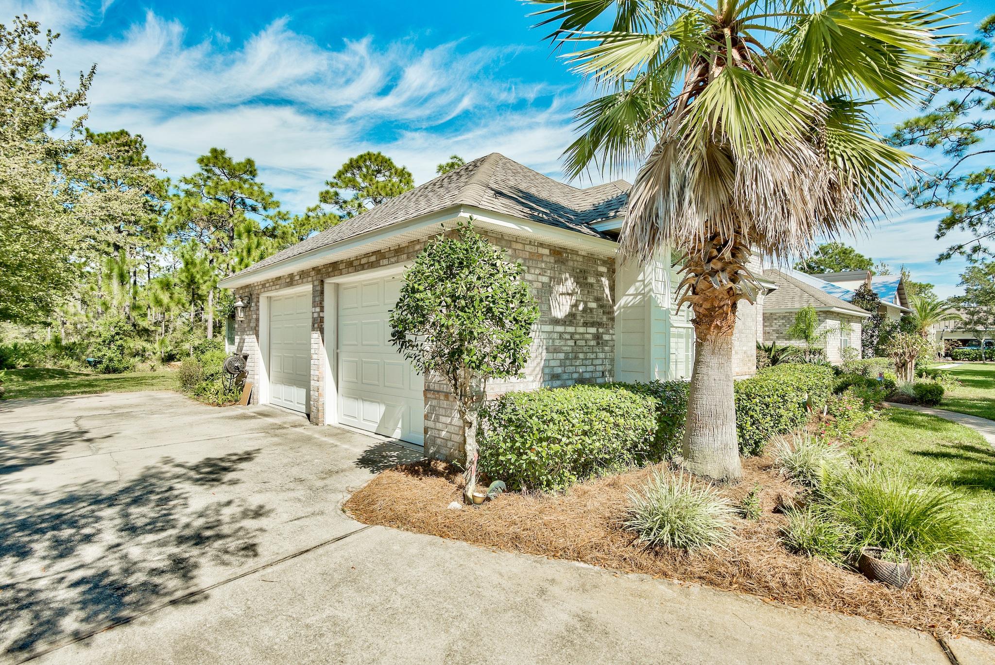 BOTANY BAYOU - Residential