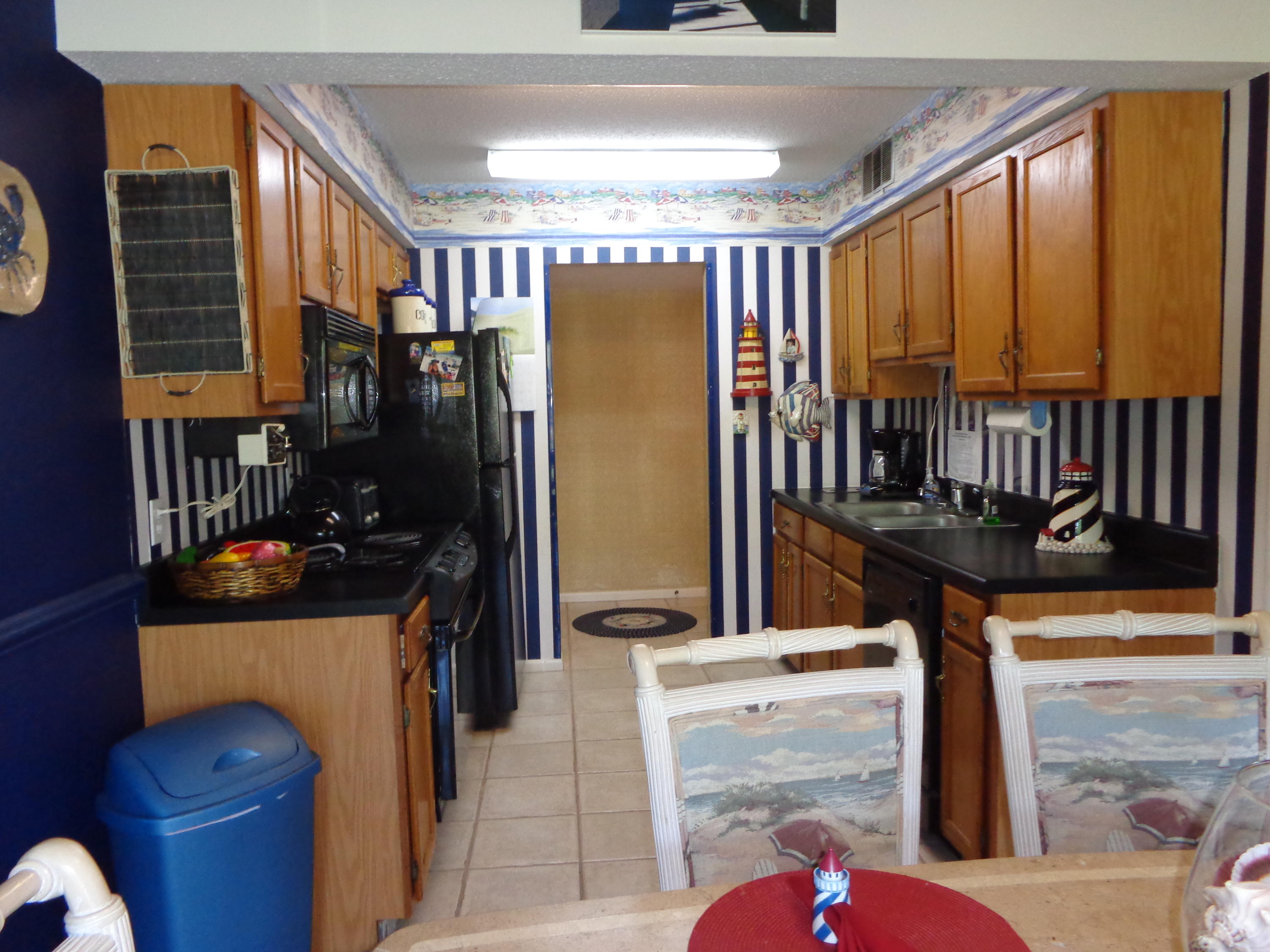 SEASCAPE CONDO GARDEN VILLA - Residential