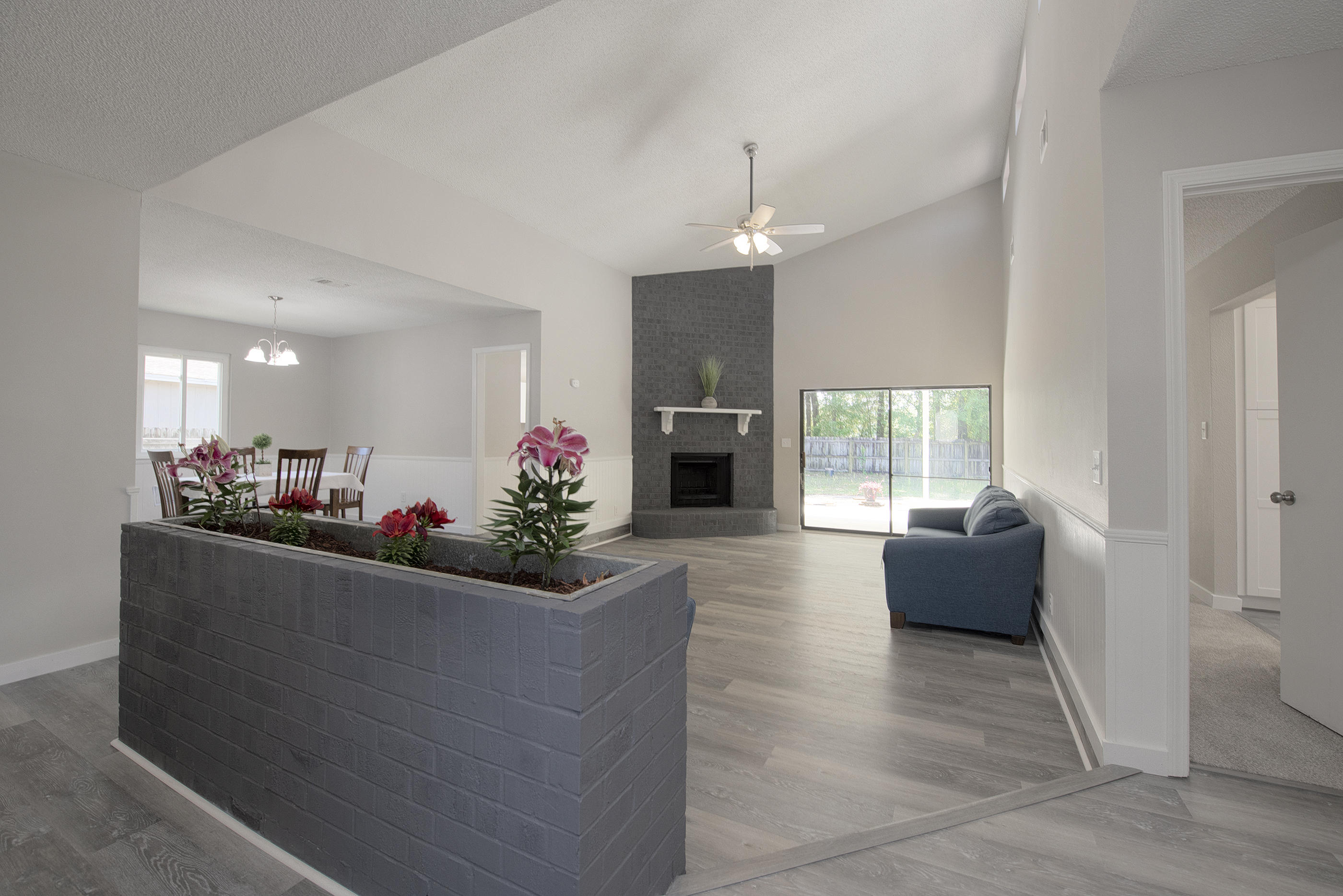 TIERRA VERDE - Residential