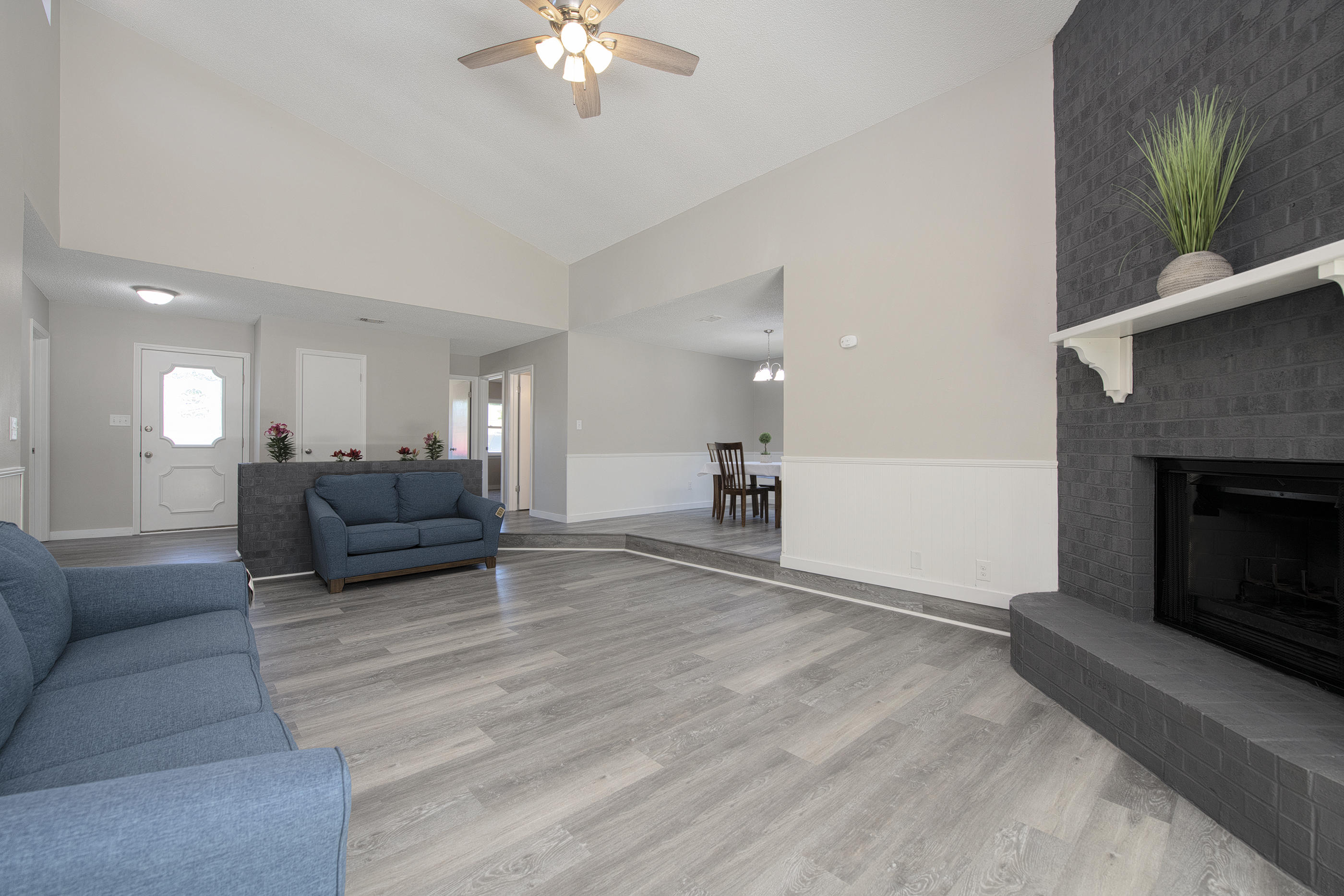 TIERRA VERDE - Residential