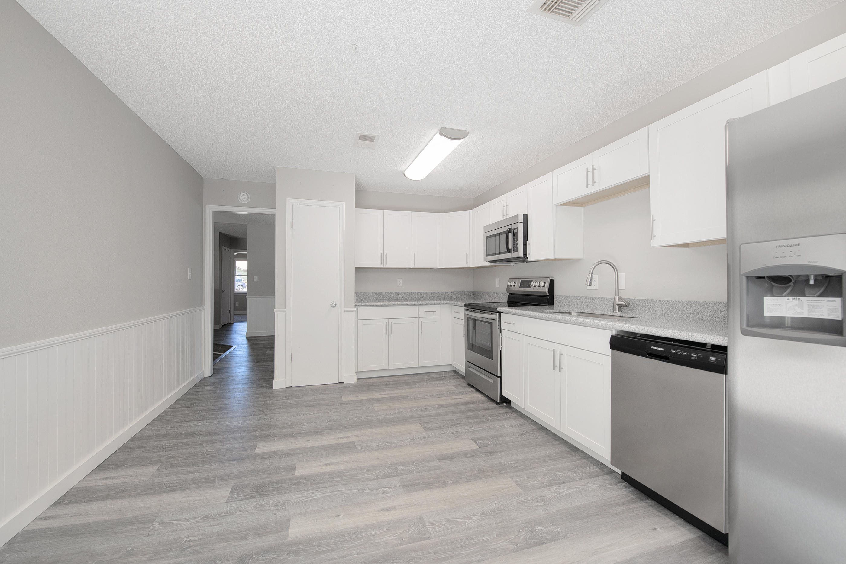 TIERRA VERDE - Residential