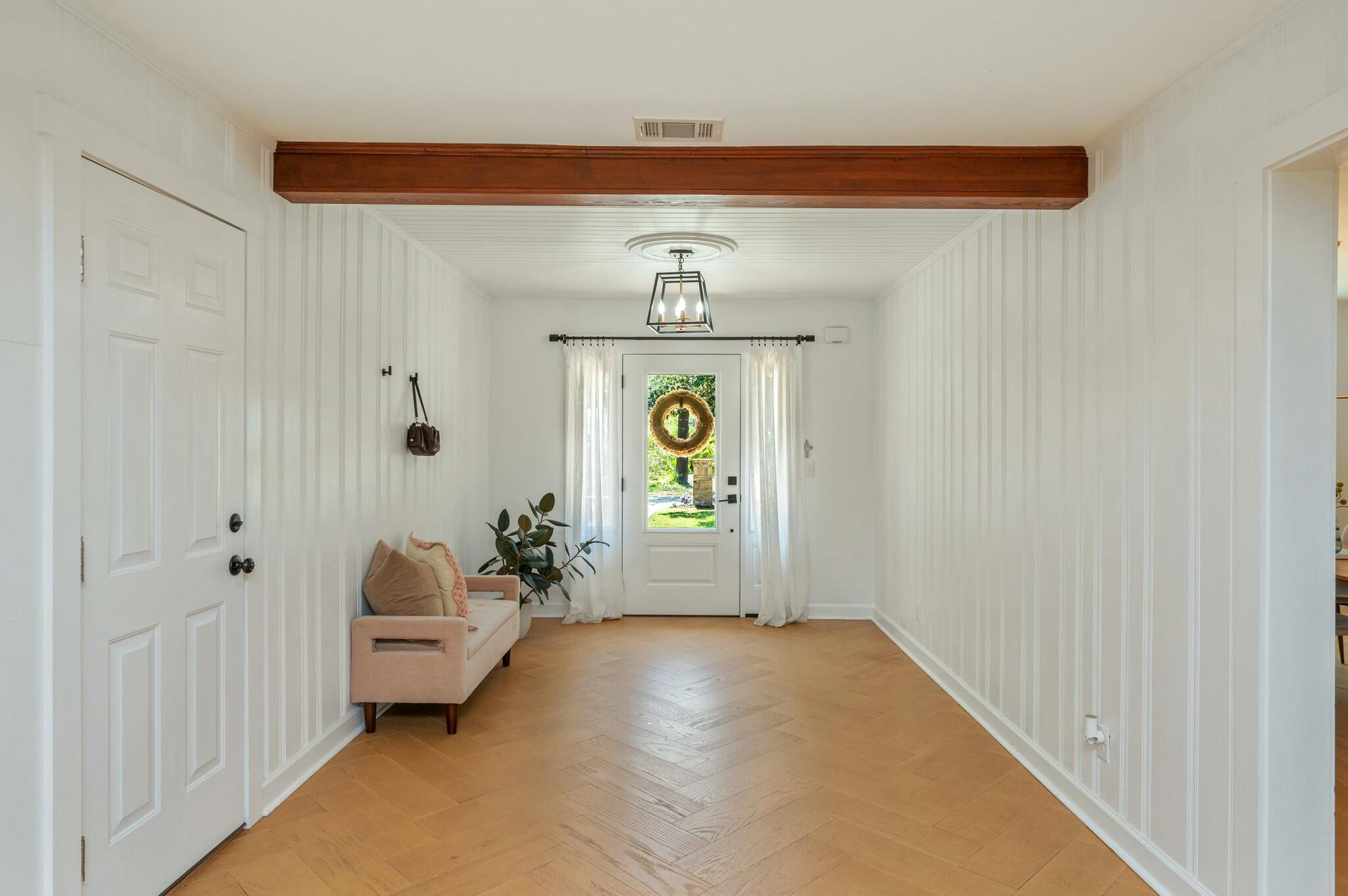 GARNIERS BEACH - Residential