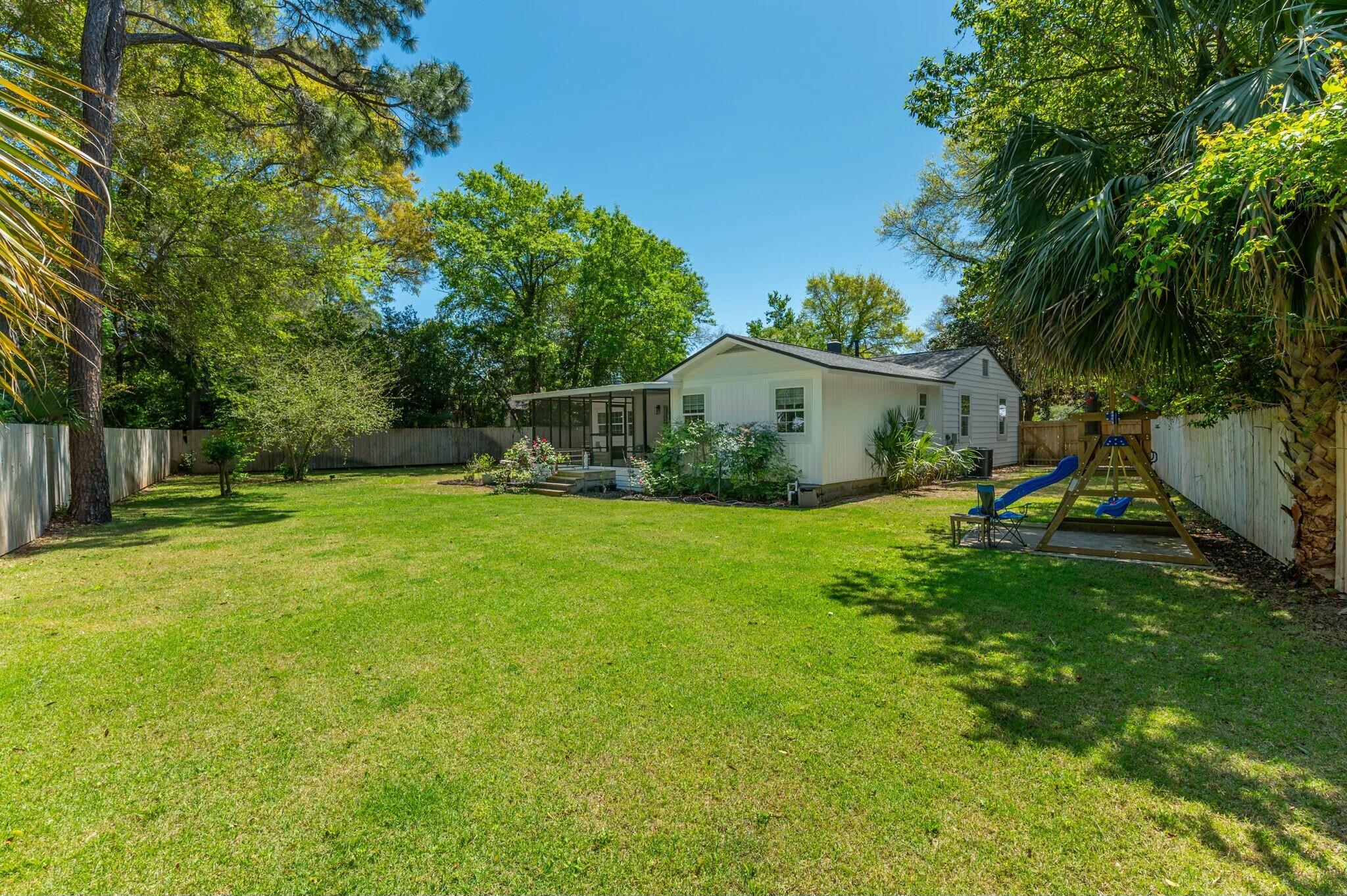 GARNIERS BEACH - Residential