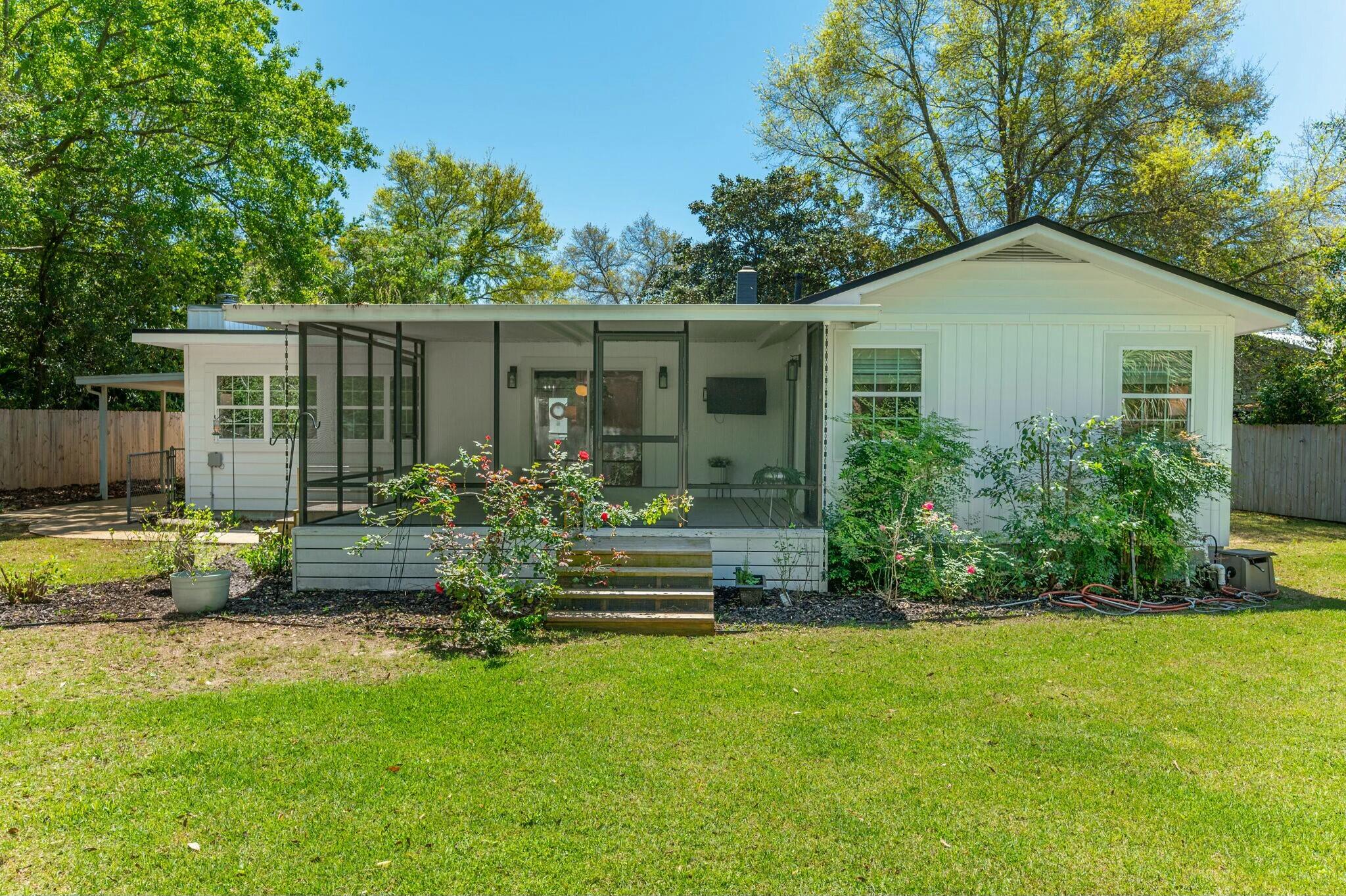 GARNIERS BEACH - Residential