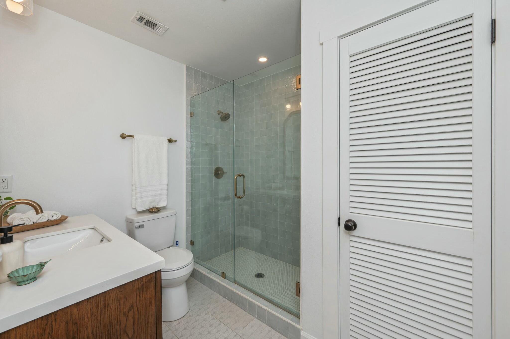 GARNIERS BEACH - Residential