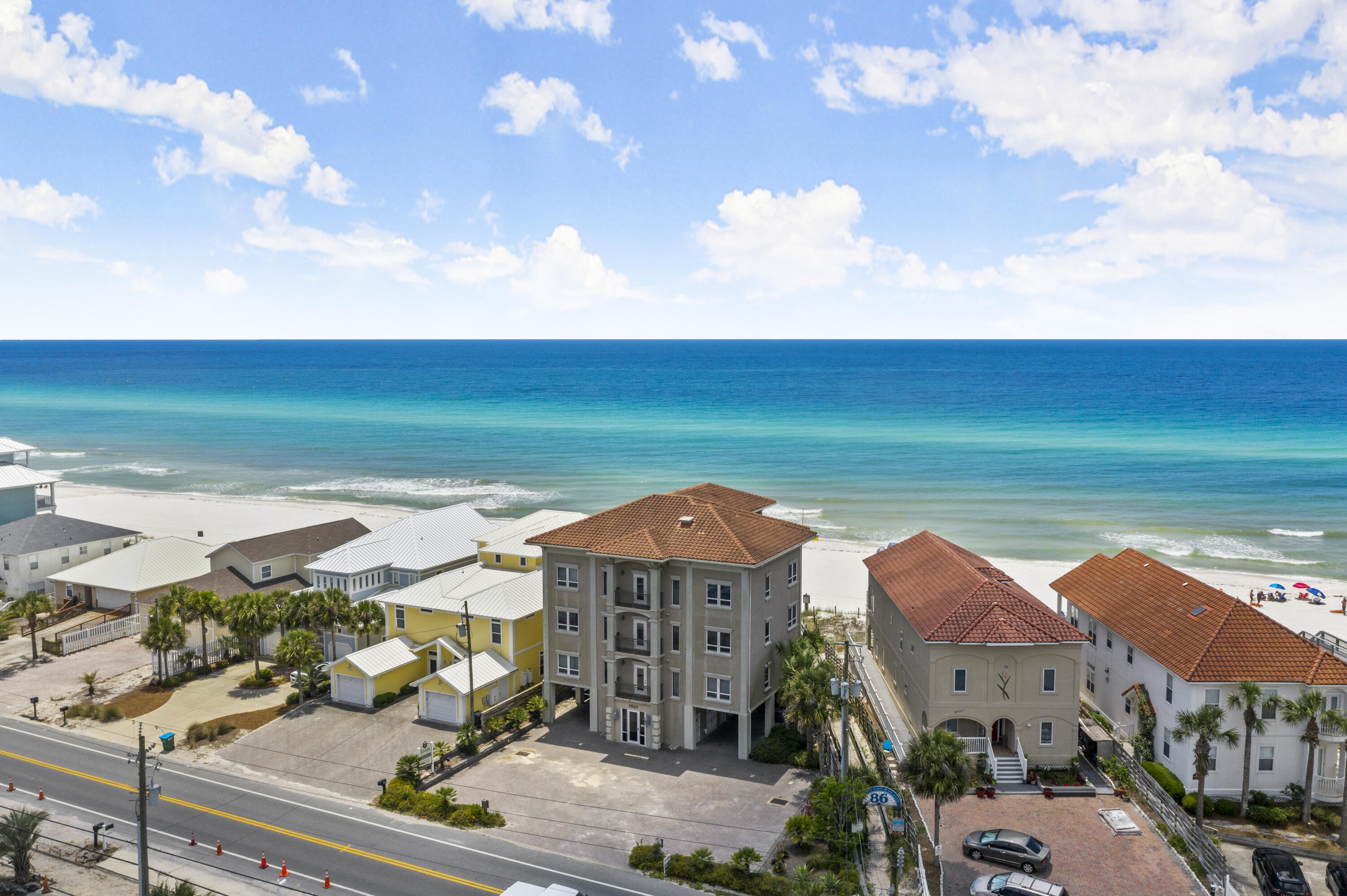 RIVIERA BEACH - Residential