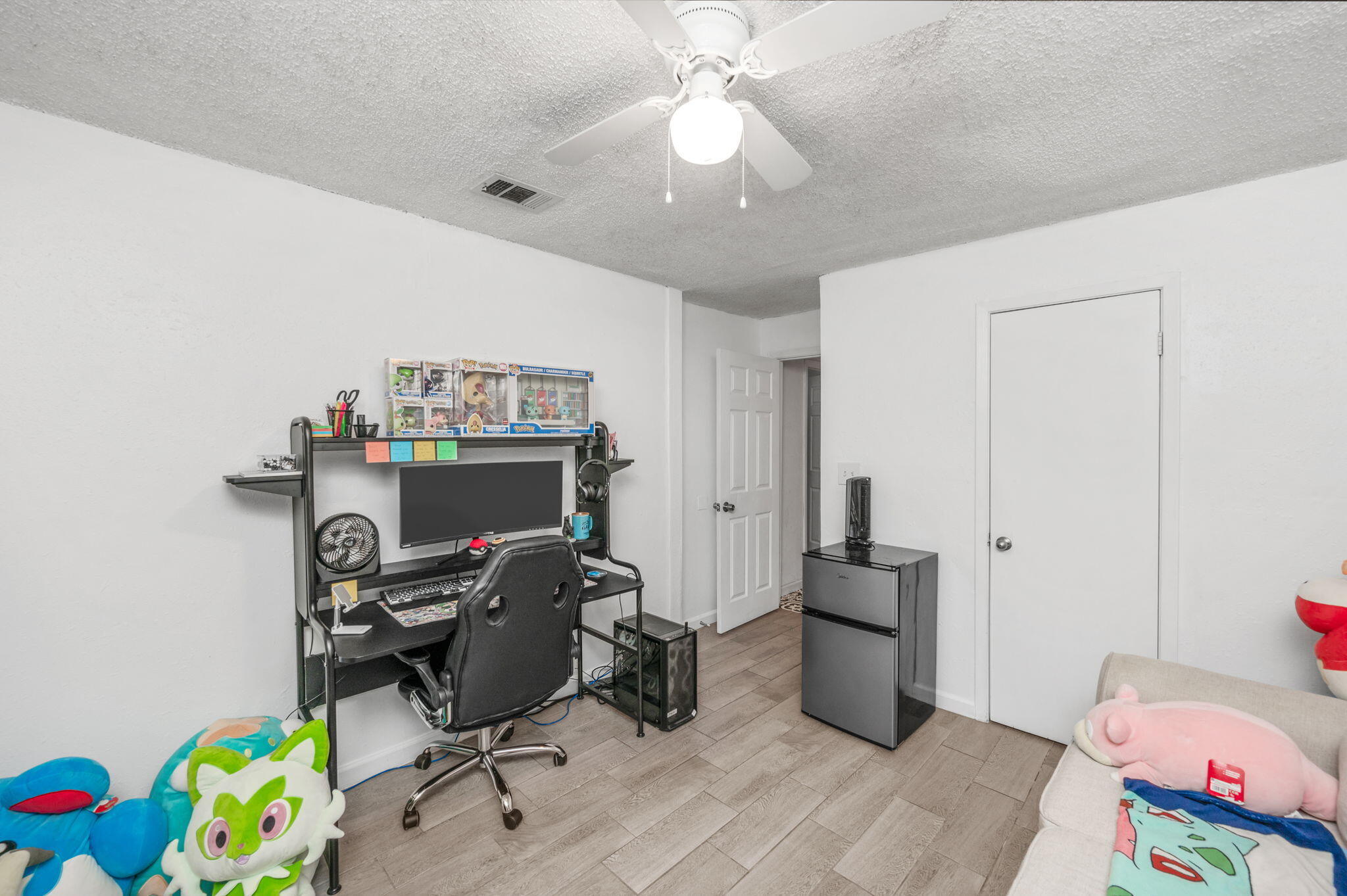 Bradys S/D - Residential