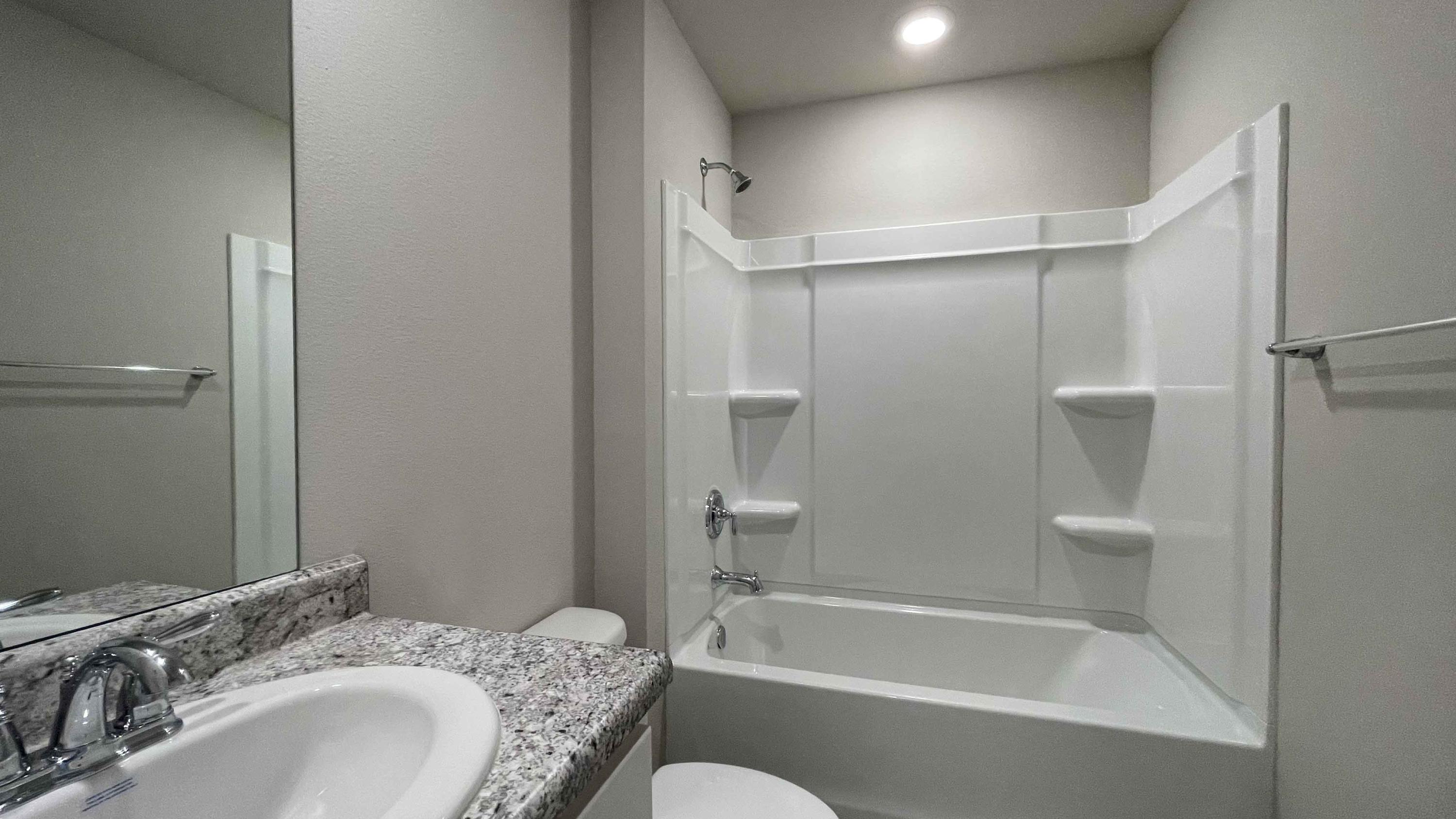 HAMMOCK BAY - MILL COTTAGES - Residential